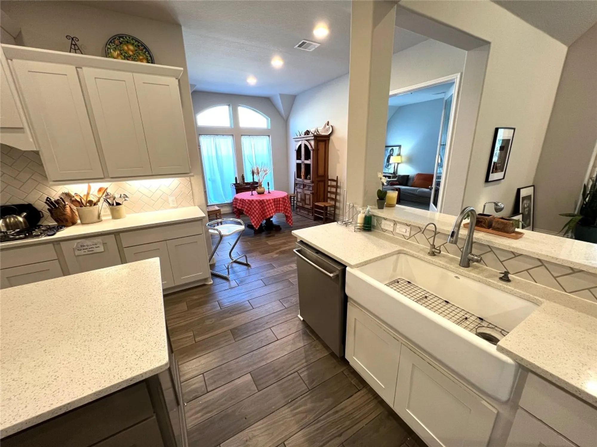 Property Slideshow image 16 of 38 | 508 chinkapin trl, New Braunfels, TX, 78132