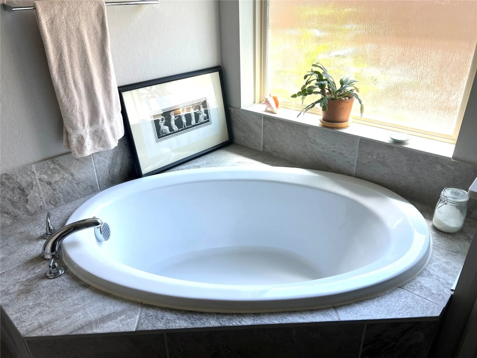 Property Slideshow image 24 of 38 | 508 chinkapin trl, New Braunfels, TX, 78132