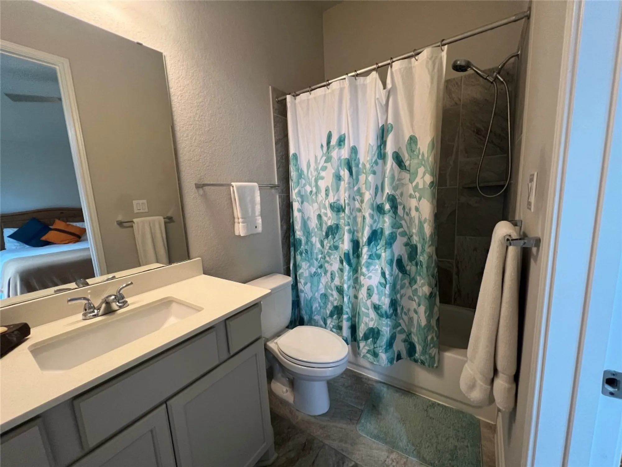 Property Slideshow image 29 of 38 | 508 chinkapin trl, New Braunfels, TX, 78132