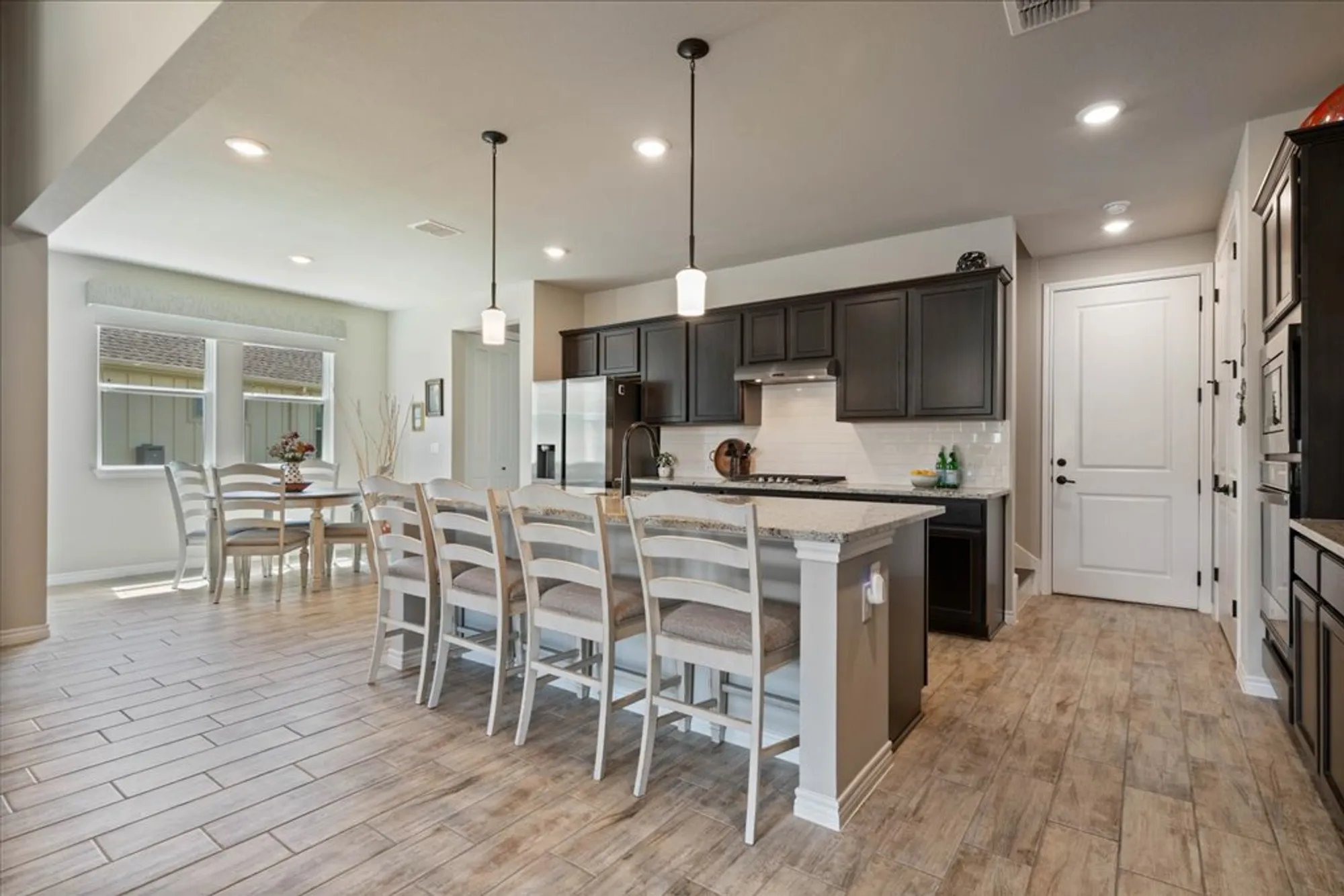 Property Slideshow image 8 of 29 | 220 bolivar way # 101, San Marcos, TX, 78666