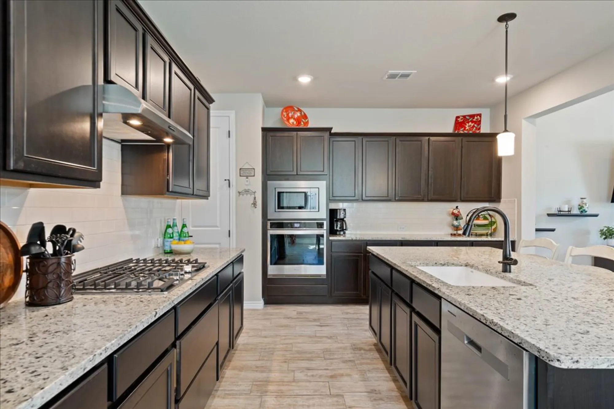 Property Slideshow image 9 of 29 | 220 bolivar way # 101, San Marcos, TX, 78666