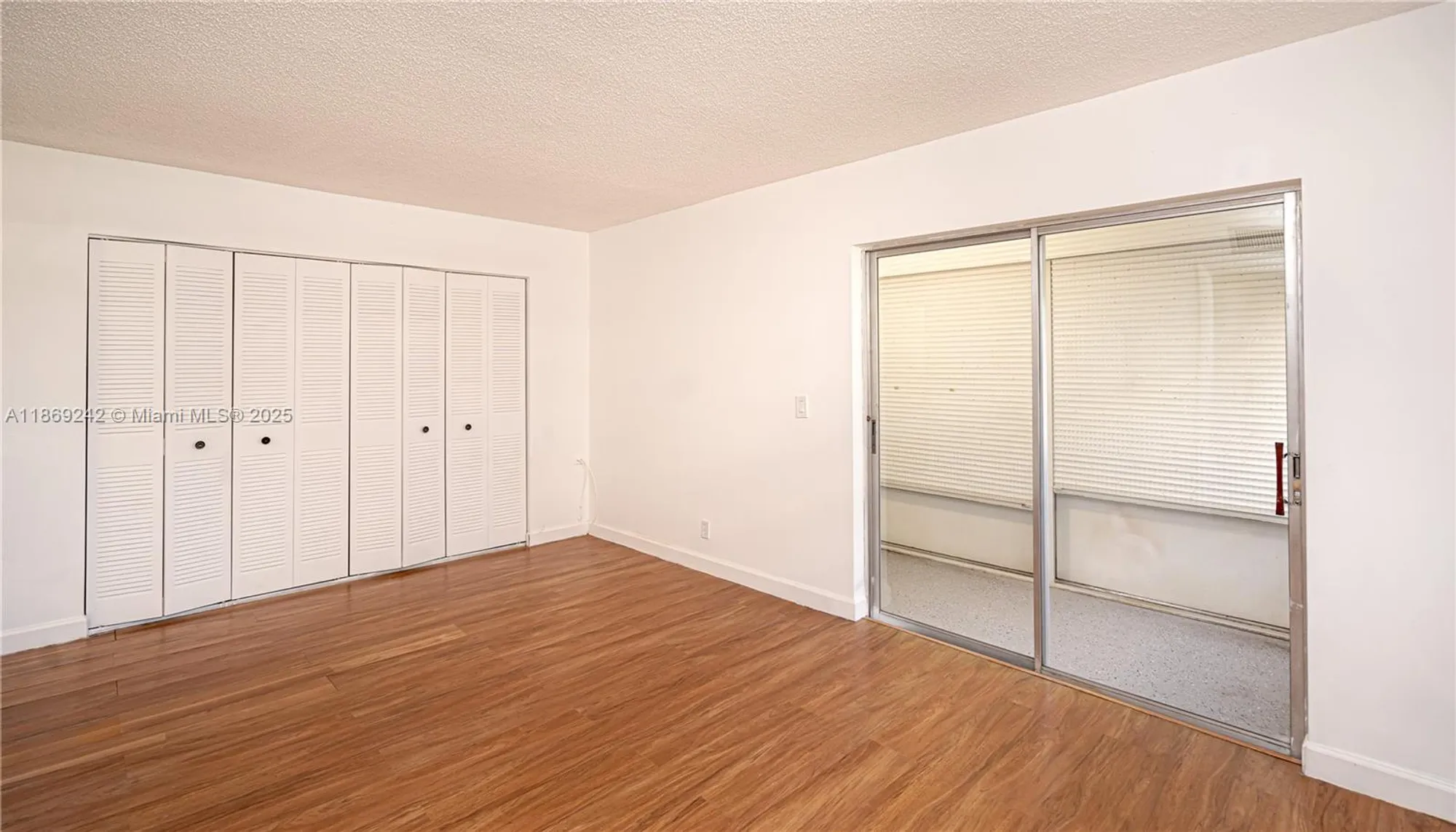 Property Slideshow image 15 of 41 | 402 capri i # 402, Delray Beach, FL, 33484