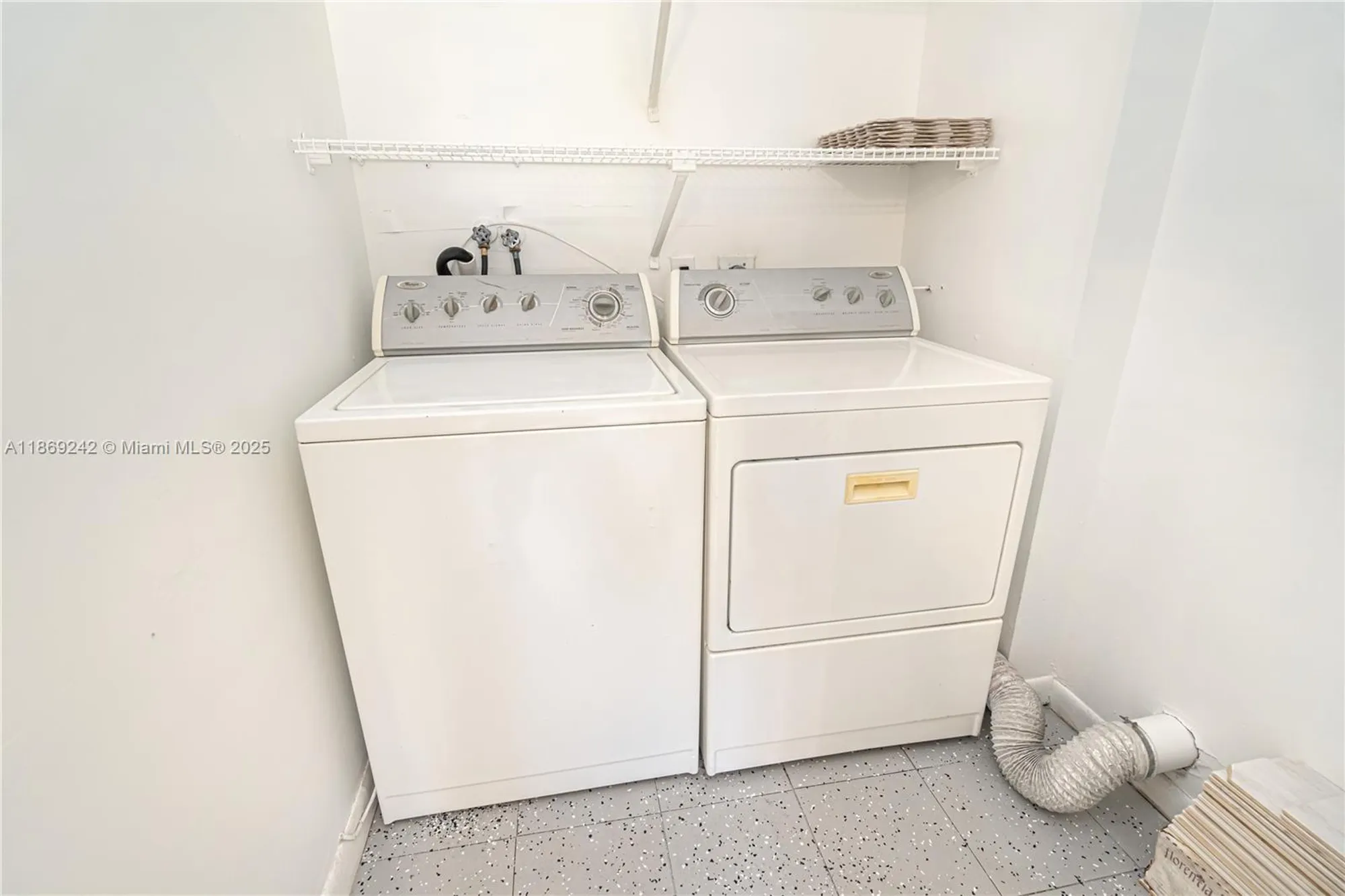 Property Slideshow image 24 of 41 | 402 capri i # 402, Delray Beach, FL, 33484