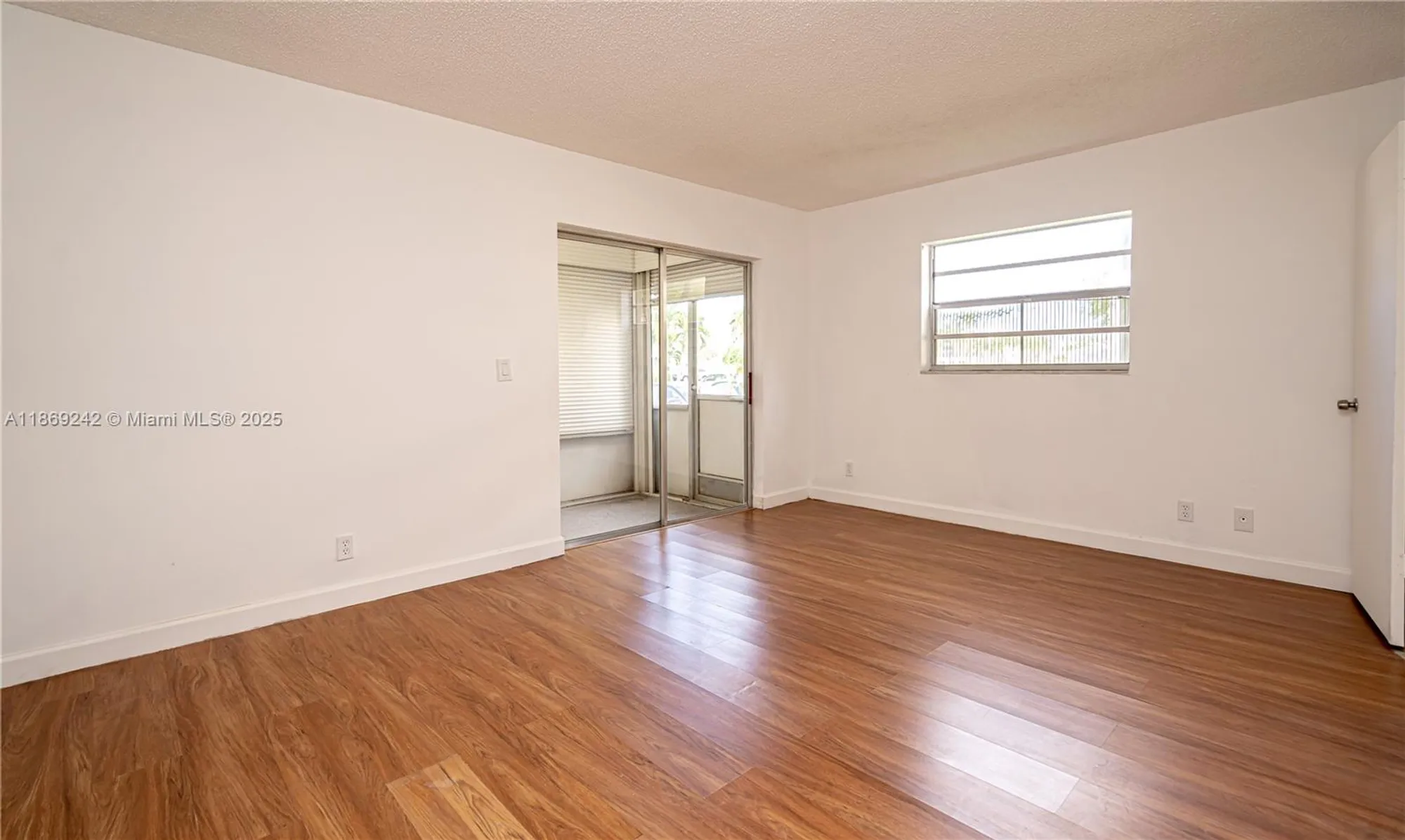 Property Slideshow image 22 of 41 | 402 capri i # 402, Delray Beach, FL, 33484