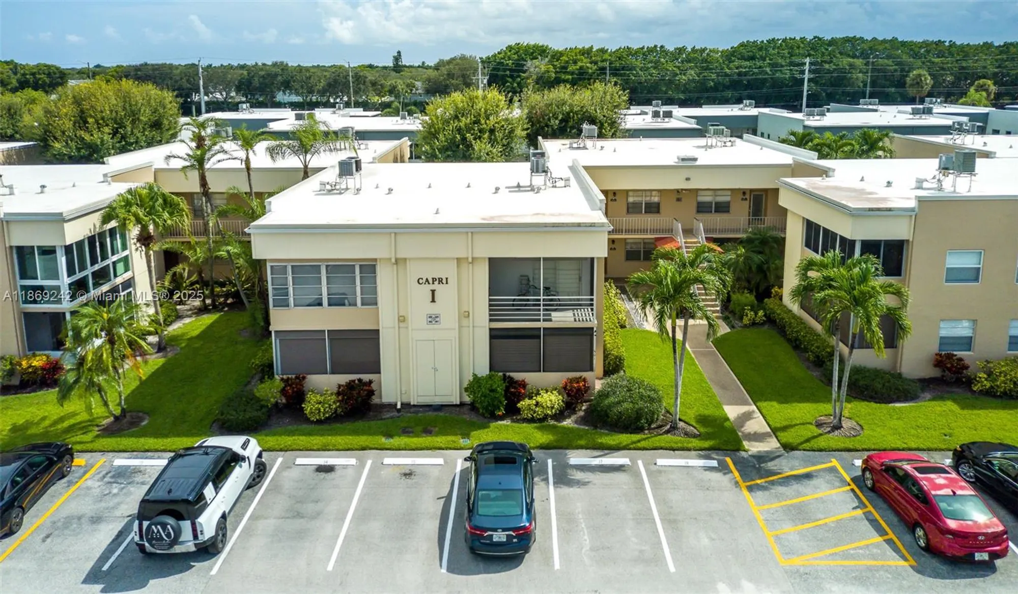 Property Slideshow image 38 of 41 | 402 capri i # 402, Delray Beach, FL, 33484