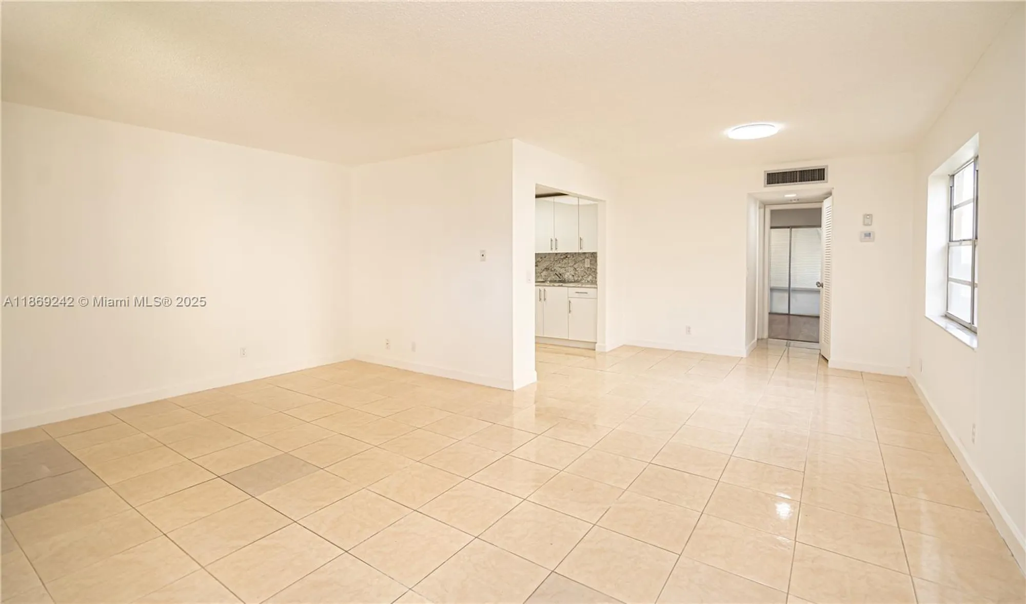 Property Slideshow image 5 of 41 | 402 capri i # 402, Delray Beach, FL, 33484