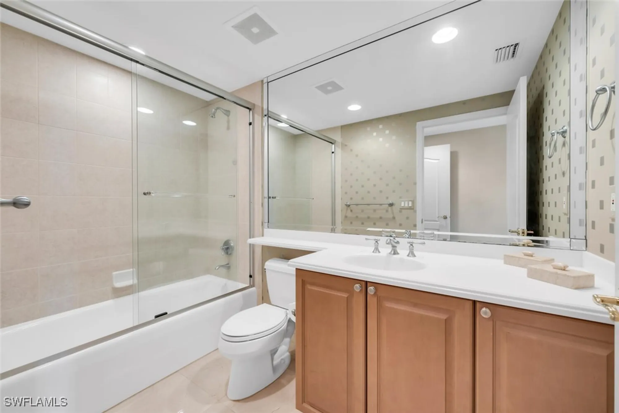 Property Slideshow image 17 of 24 | 4801 bonita bay blvd 1201, Bonita Springs, FL, 34134