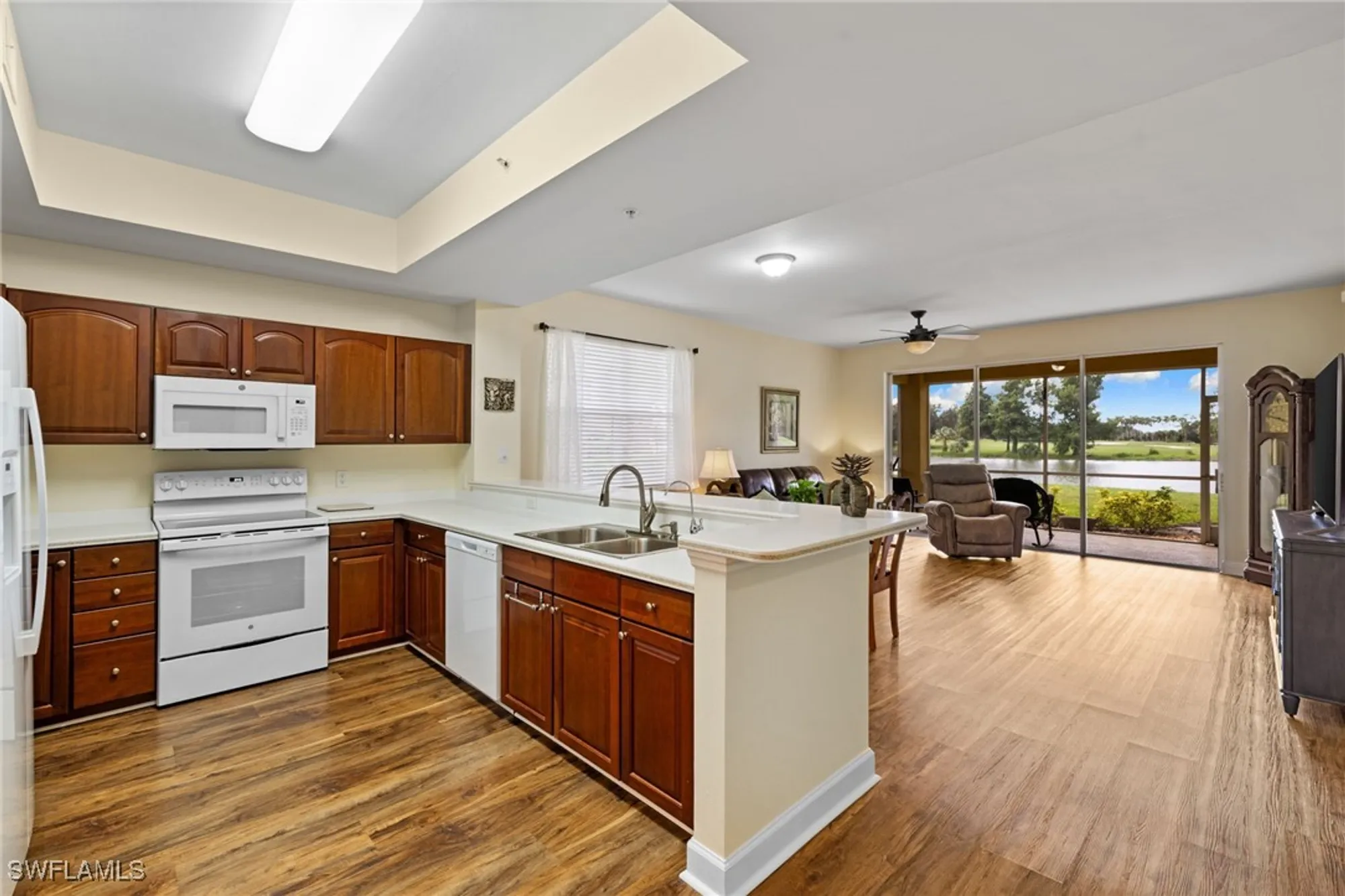 Property Slideshow image 3 of 40 | 10710 ravenna way 101, Fort Myers, FL, 33913