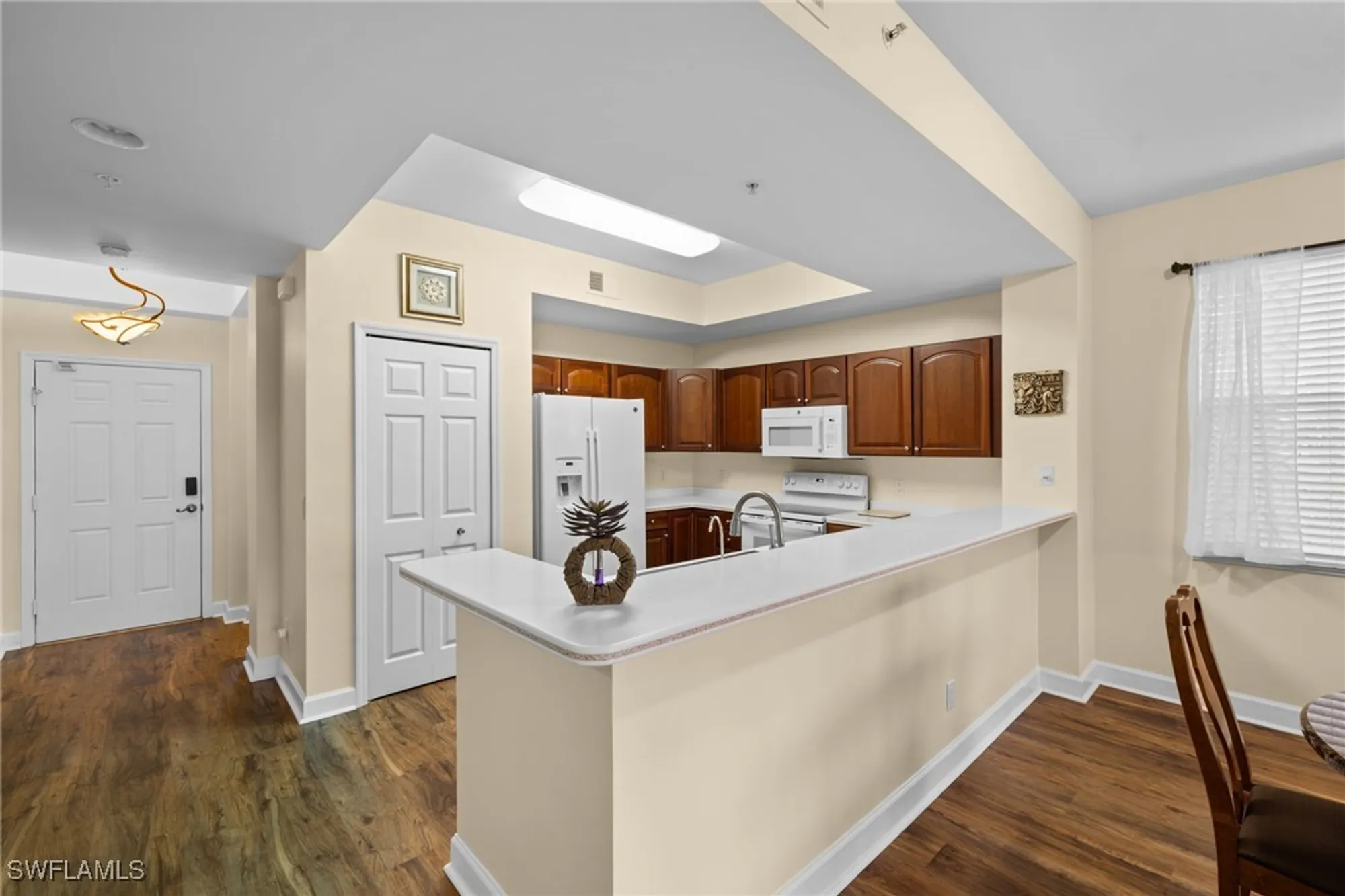 Property Slideshow image 4 of 40 | 10710 ravenna way 101, Fort Myers, FL, 33913