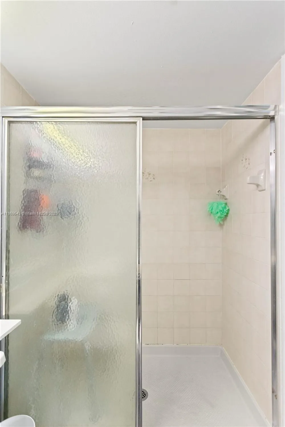 Property Slideshow image 16 of 32 | 13791 oneida dr f2, Delray Beach, FL, 33446