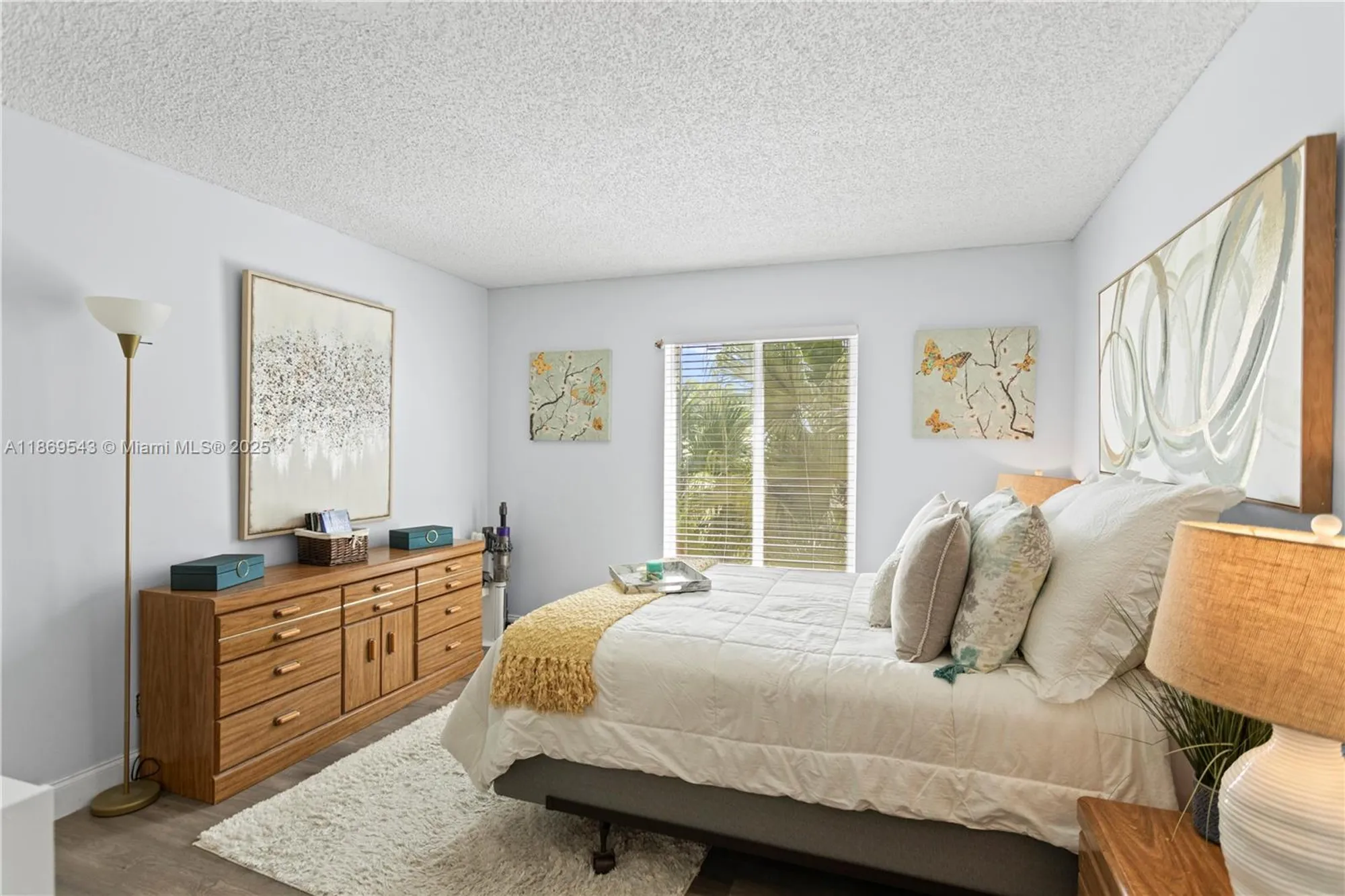 Property Slideshow image 12 of 32 | 13791 oneida dr f2, Delray Beach, FL, 33446