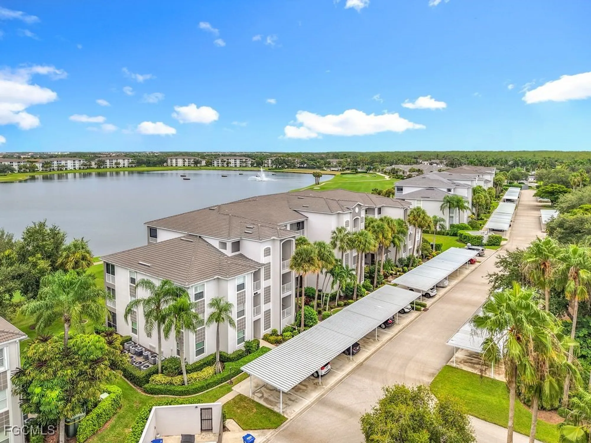 Property Slideshow image 43 of 46 | 10470 washingtonia palm way 1217, Fort Myers, FL, 33966