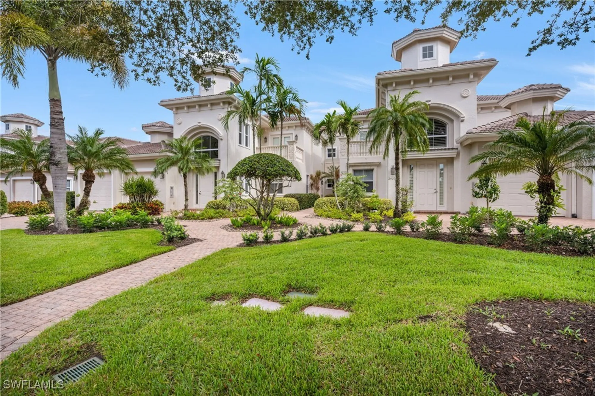 Property Slideshow image 27 of 28 | 583 avellino isles cir # 102, Naples, FL, 34119