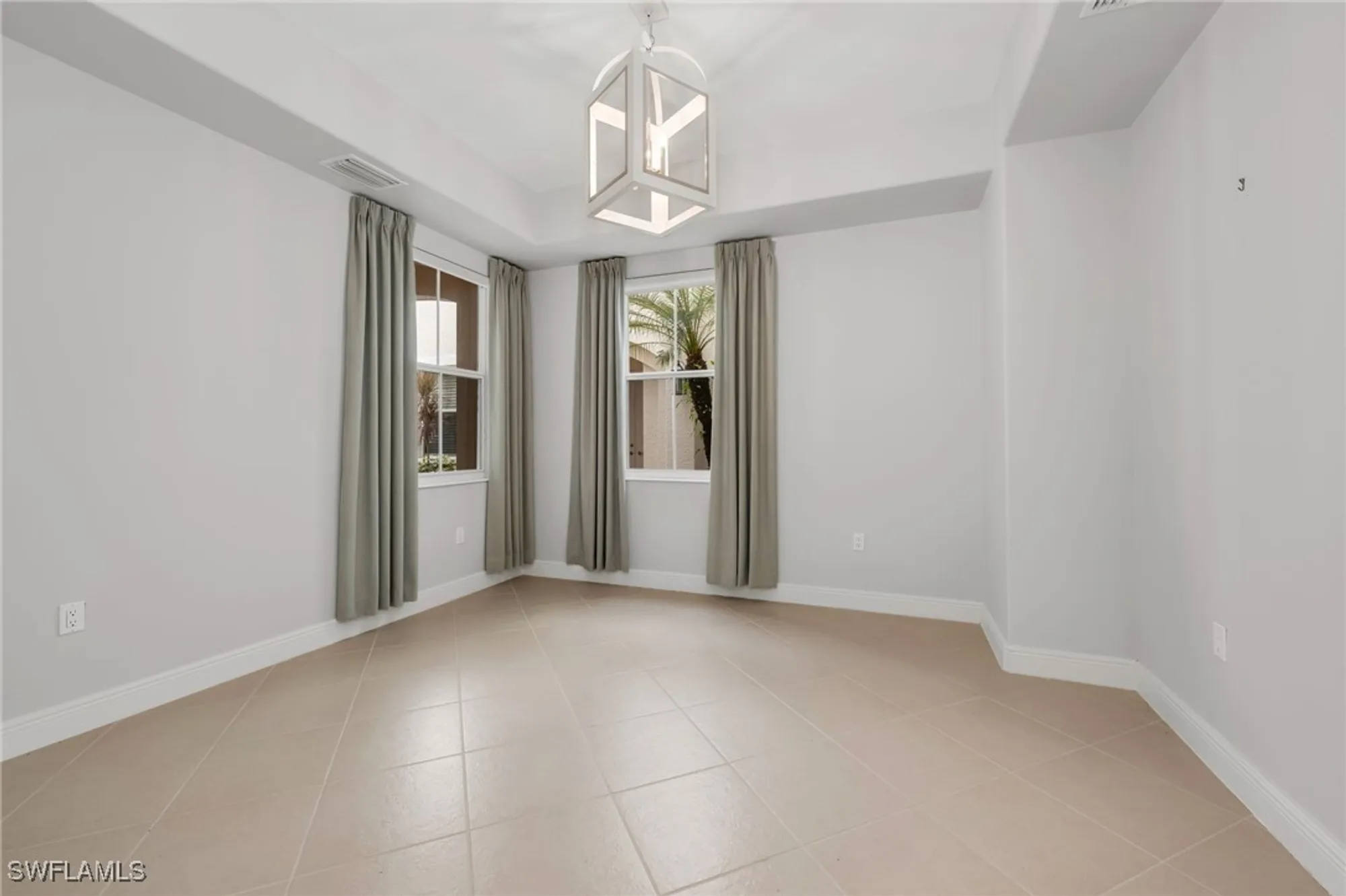 Property Slideshow image 21 of 28 | 583 avellino isles cir # 102, Naples, FL, 34119