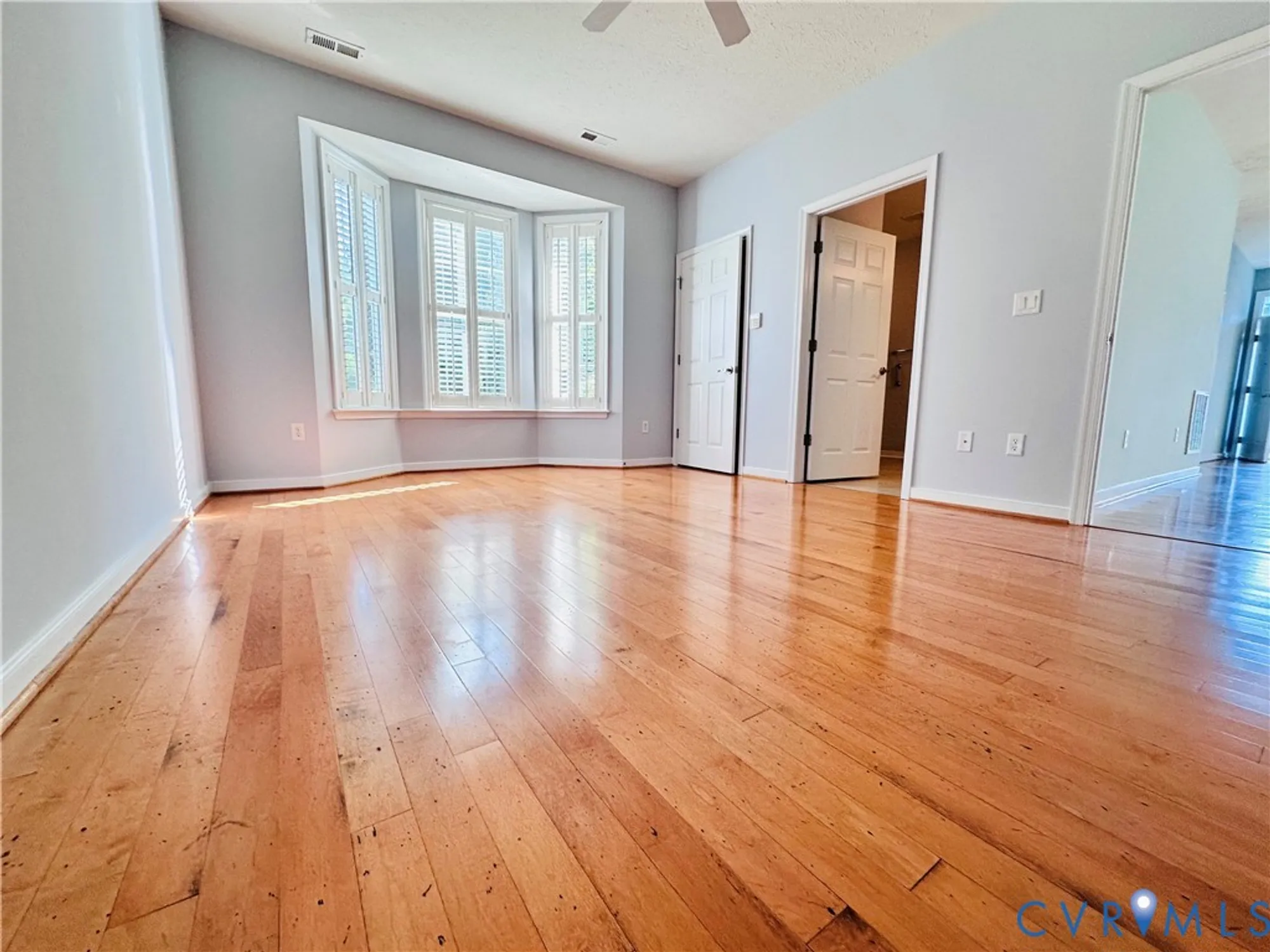 Property Slideshow image 14 of 23 | 5734 magnolia shore ln, Chester, VA, 23831