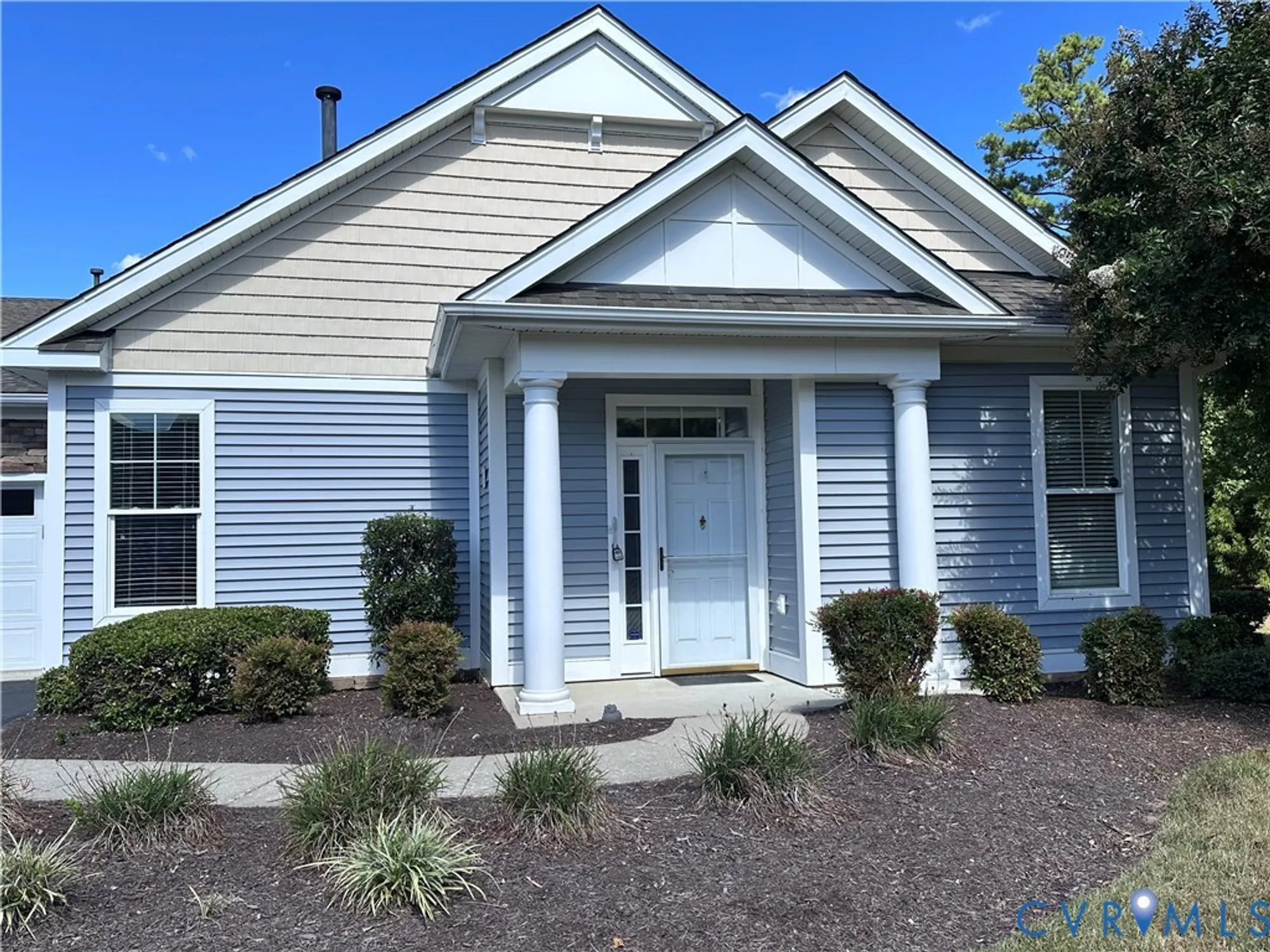 Property Slideshow image 4 of 23 | 5734 magnolia shore ln, Chester, VA, 23831