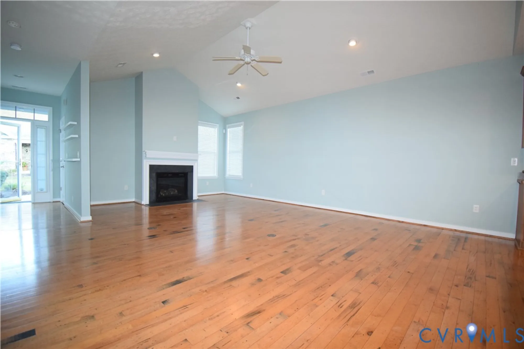 Property Slideshow image 7 of 23 | 5734 magnolia shore ln, Chester, VA, 23831