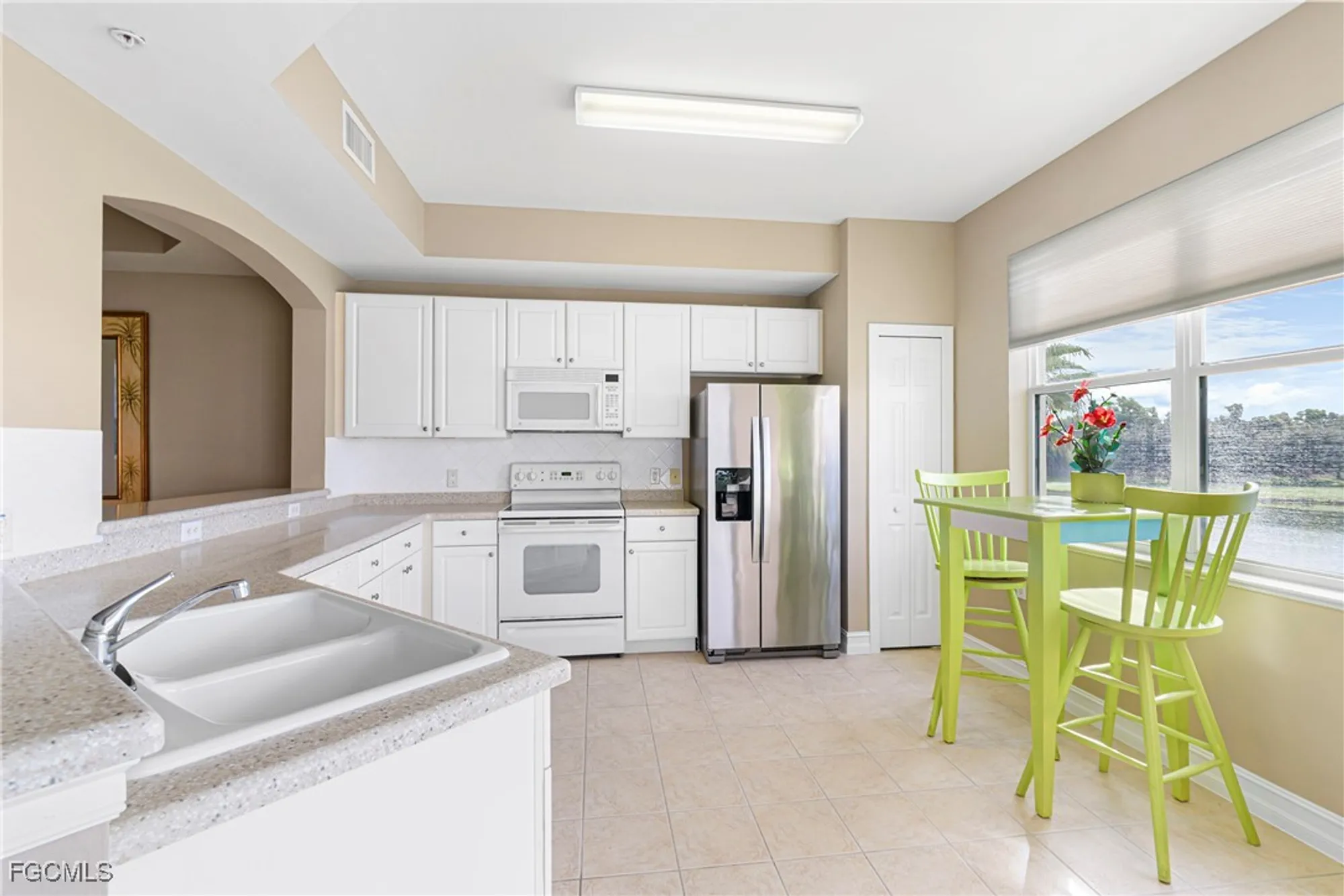 Property Slideshow image 19 of 50 | 10730 ravenna way 305, Fort Myers, FL, 33913