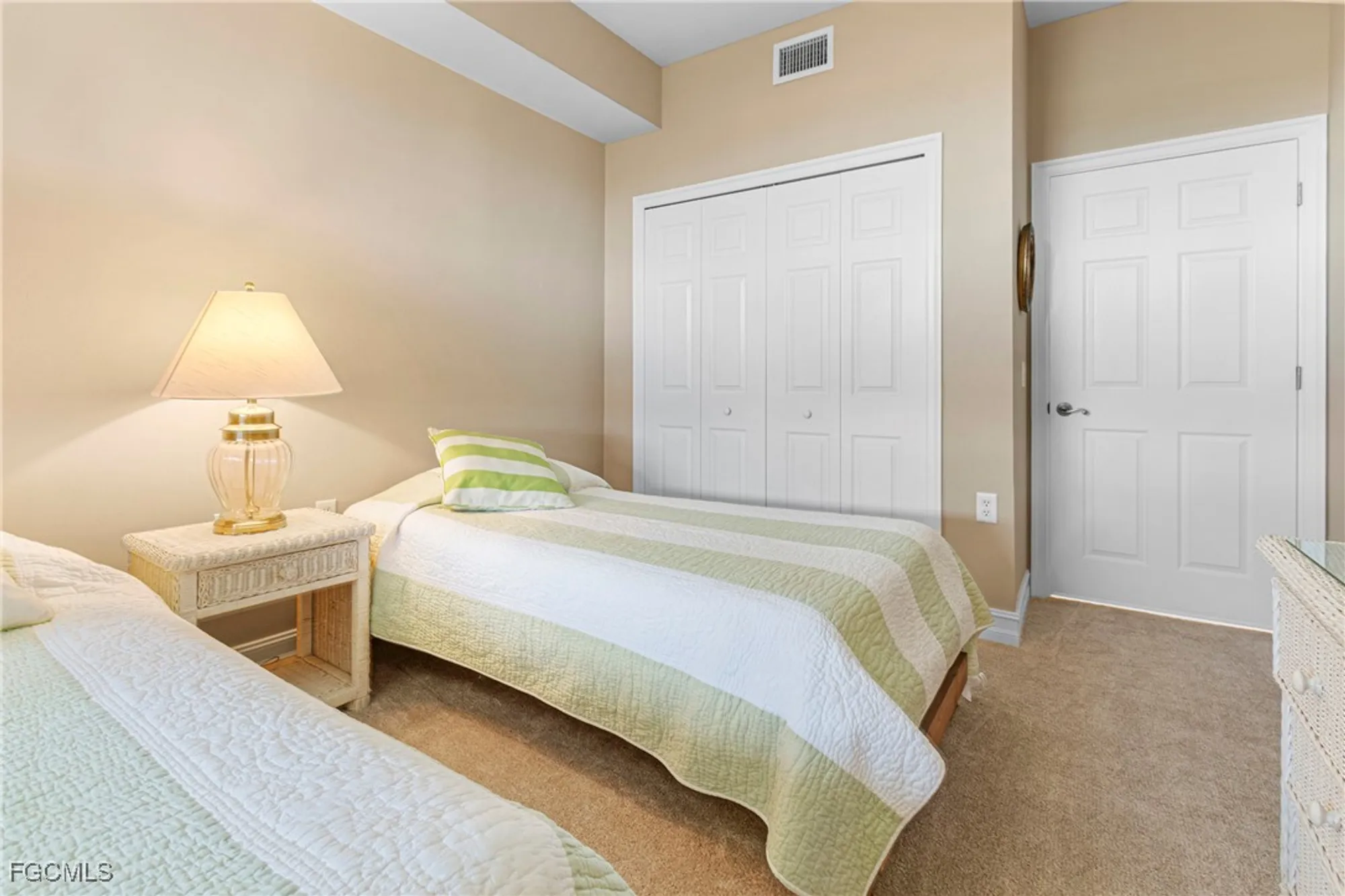Property Slideshow image 32 of 50 | 10730 ravenna way 305, Fort Myers, FL, 33913