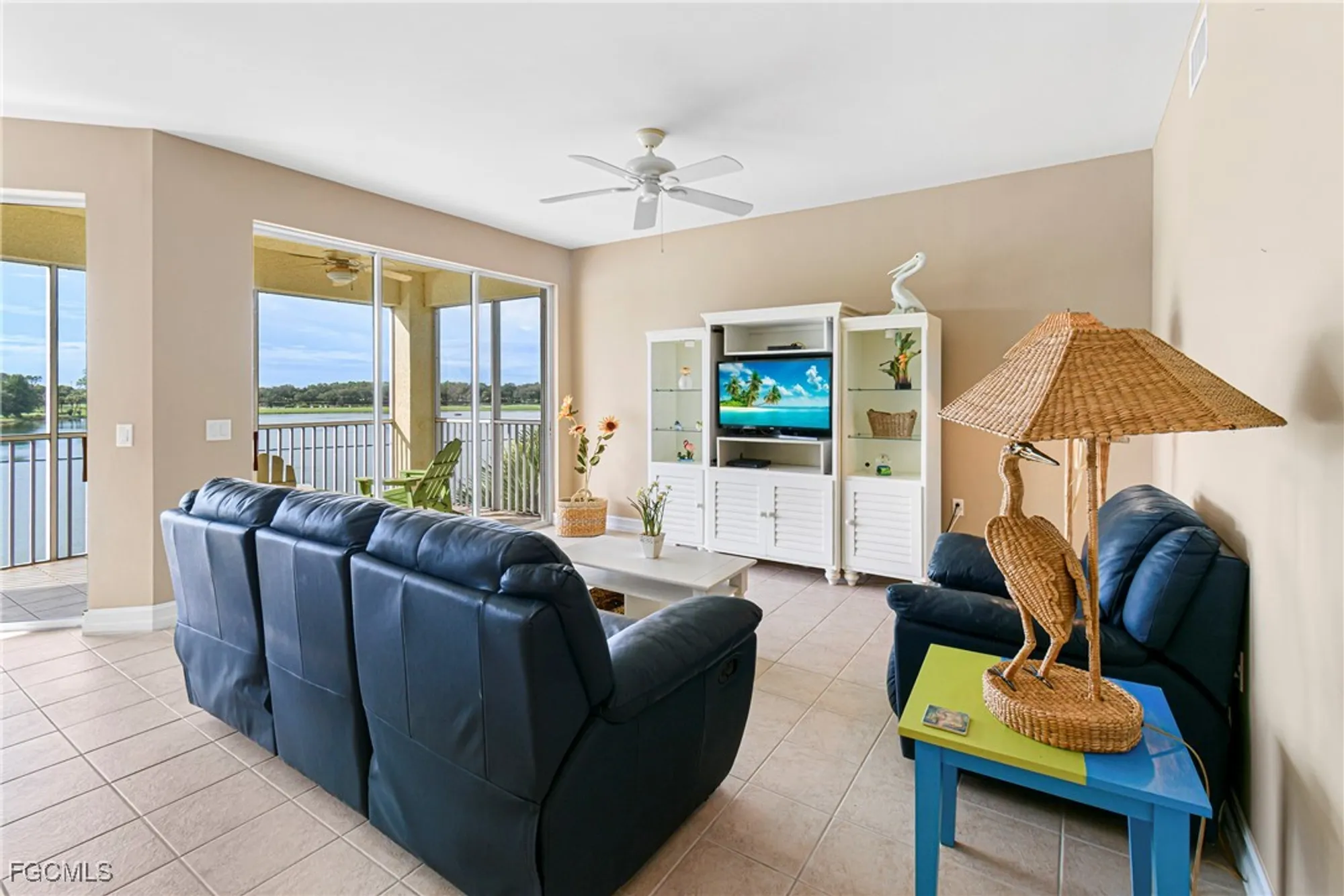 Property Slideshow image 9 of 50 | 10730 ravenna way 305, Fort Myers, FL, 33913
