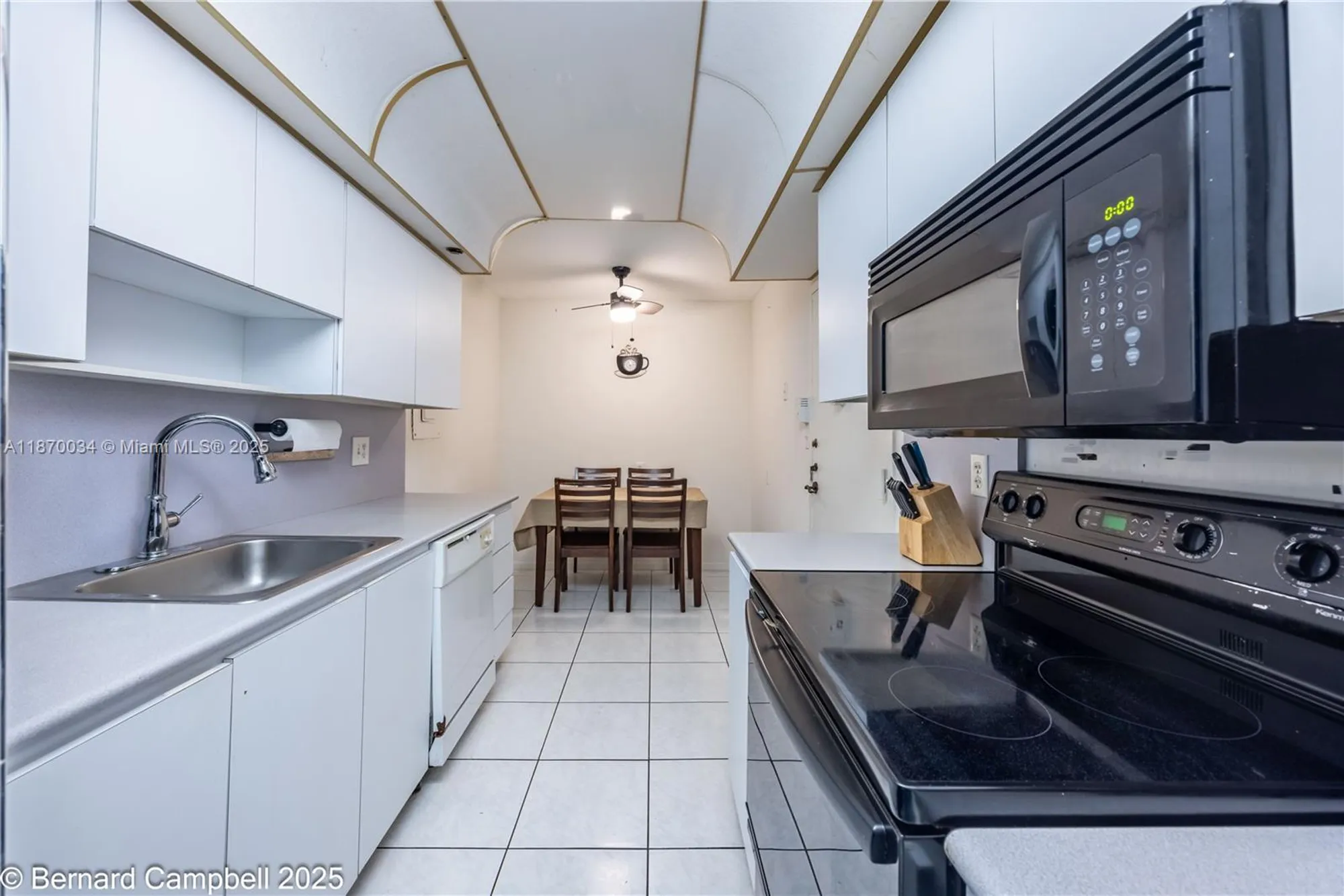 Property Slideshow image 1 of 35 | 1100 saint charles pl apt 717, Pembroke Pines, FL, 33026