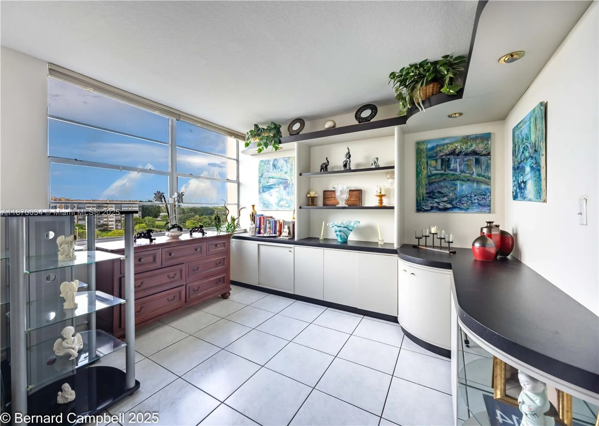 Property Slideshow image 6 of 35 | 1100 saint charles pl apt 717, Pembroke Pines, FL, 33026