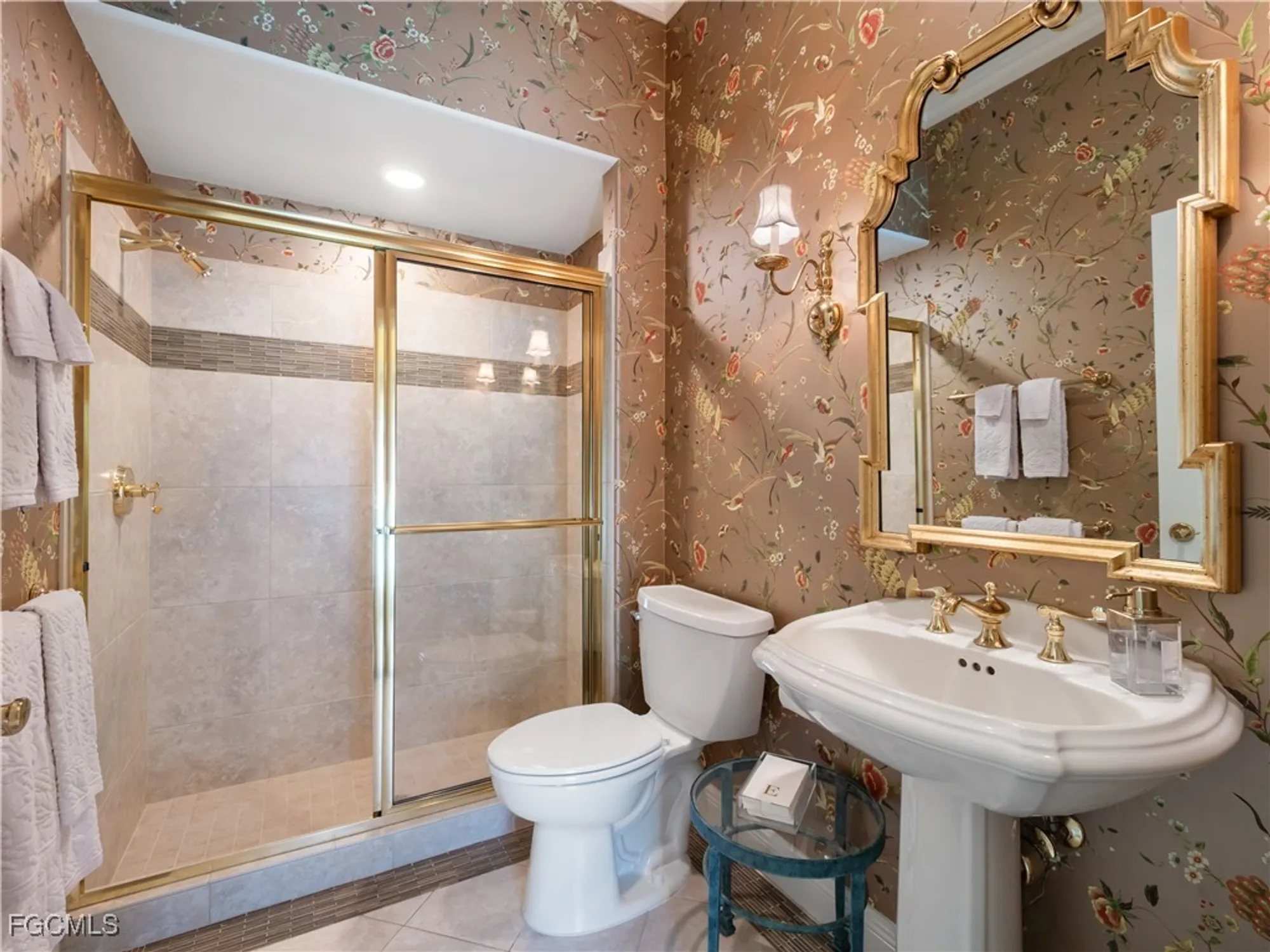 Property Slideshow image 24 of 43 | 11511 compass point dr, Fort Myers, FL, 33908