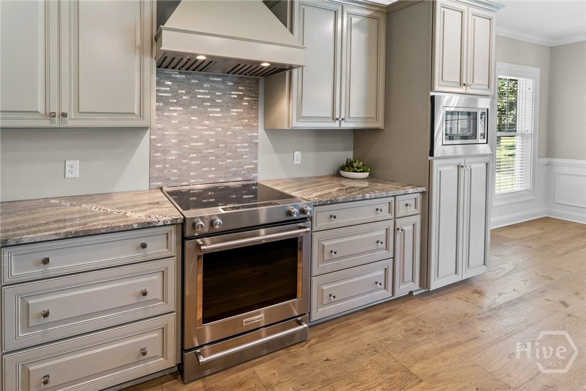 Property Slideshow image 15 of 44 | 124 mallory pl, Pooler, GA, 31322