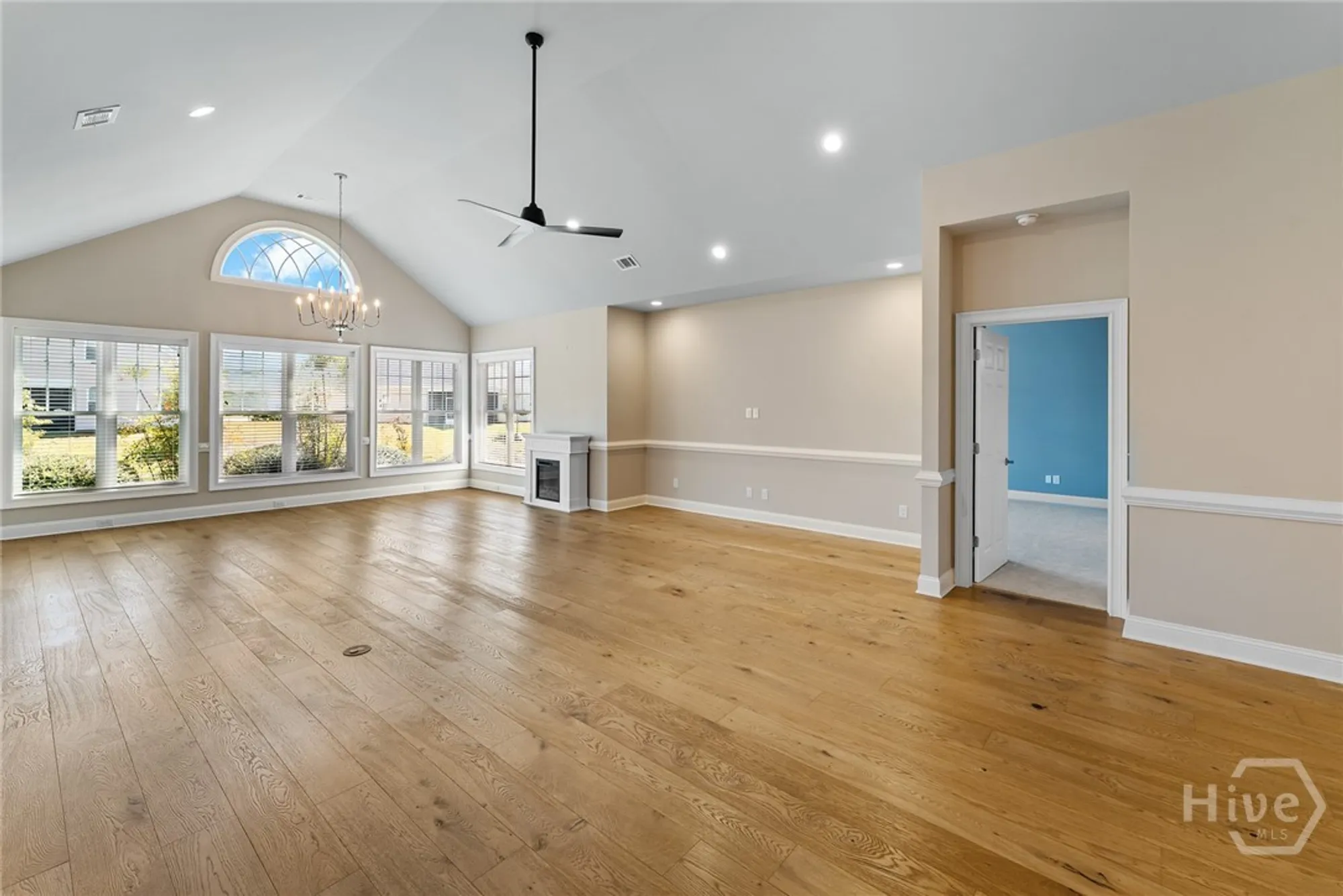 Property Slideshow image 10 of 44 | 124 mallory pl, Pooler, GA, 31322