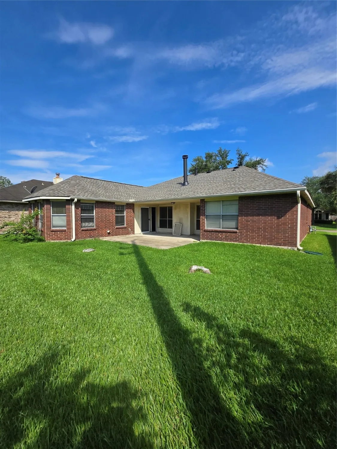 Property Slideshow image 15 of 36 | 2730 n larkspur cir, Pearland, TX, 77584