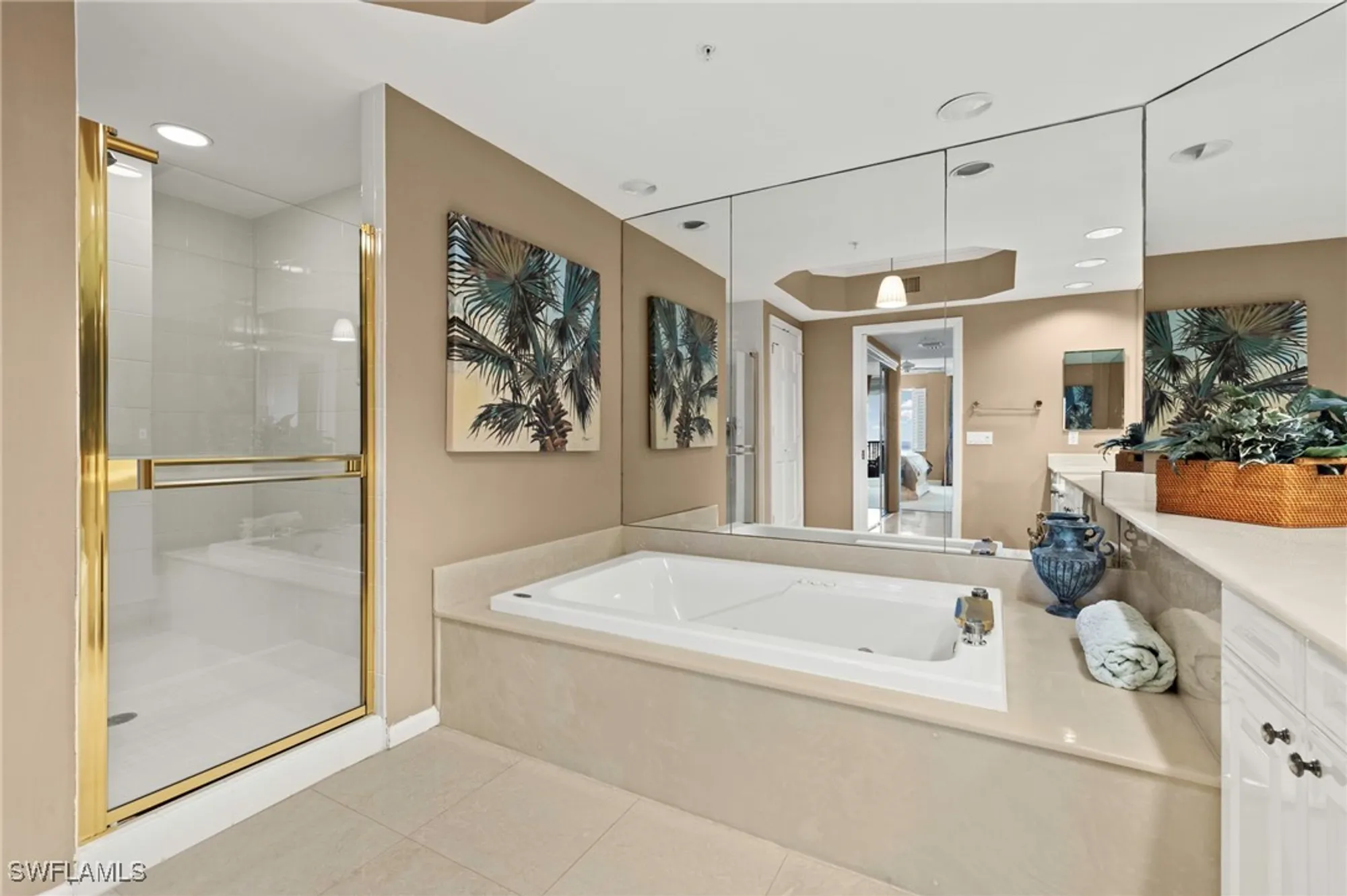 Property Slideshow image 16 of 21 | 8990 bay colony dr 1002, Naples, FL, 34108