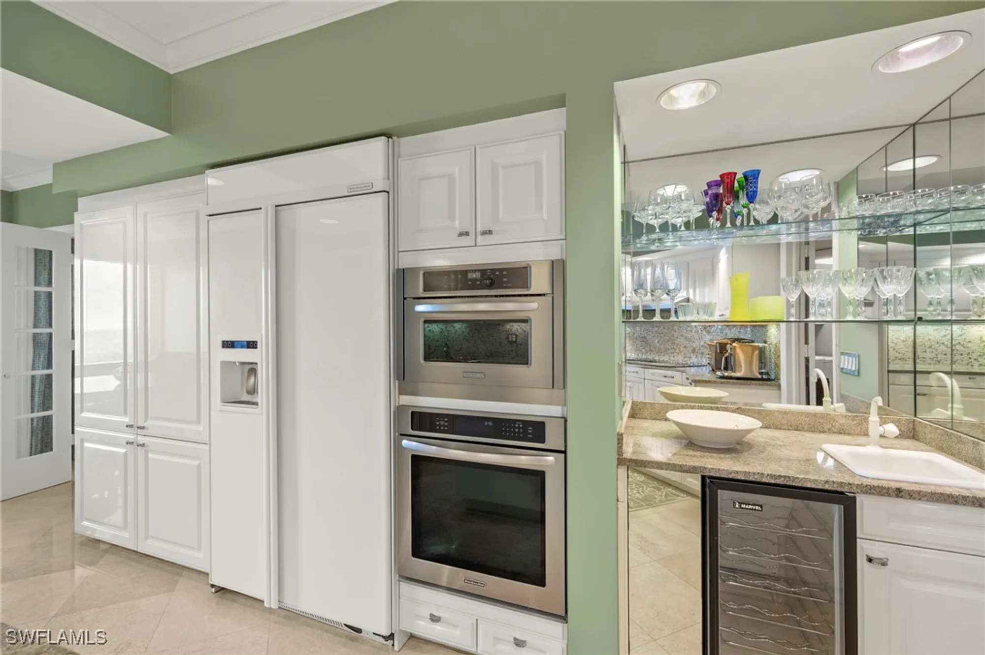 Property Slideshow image 8 of 21 | 8990 bay colony dr 1002, Naples, FL, 34108