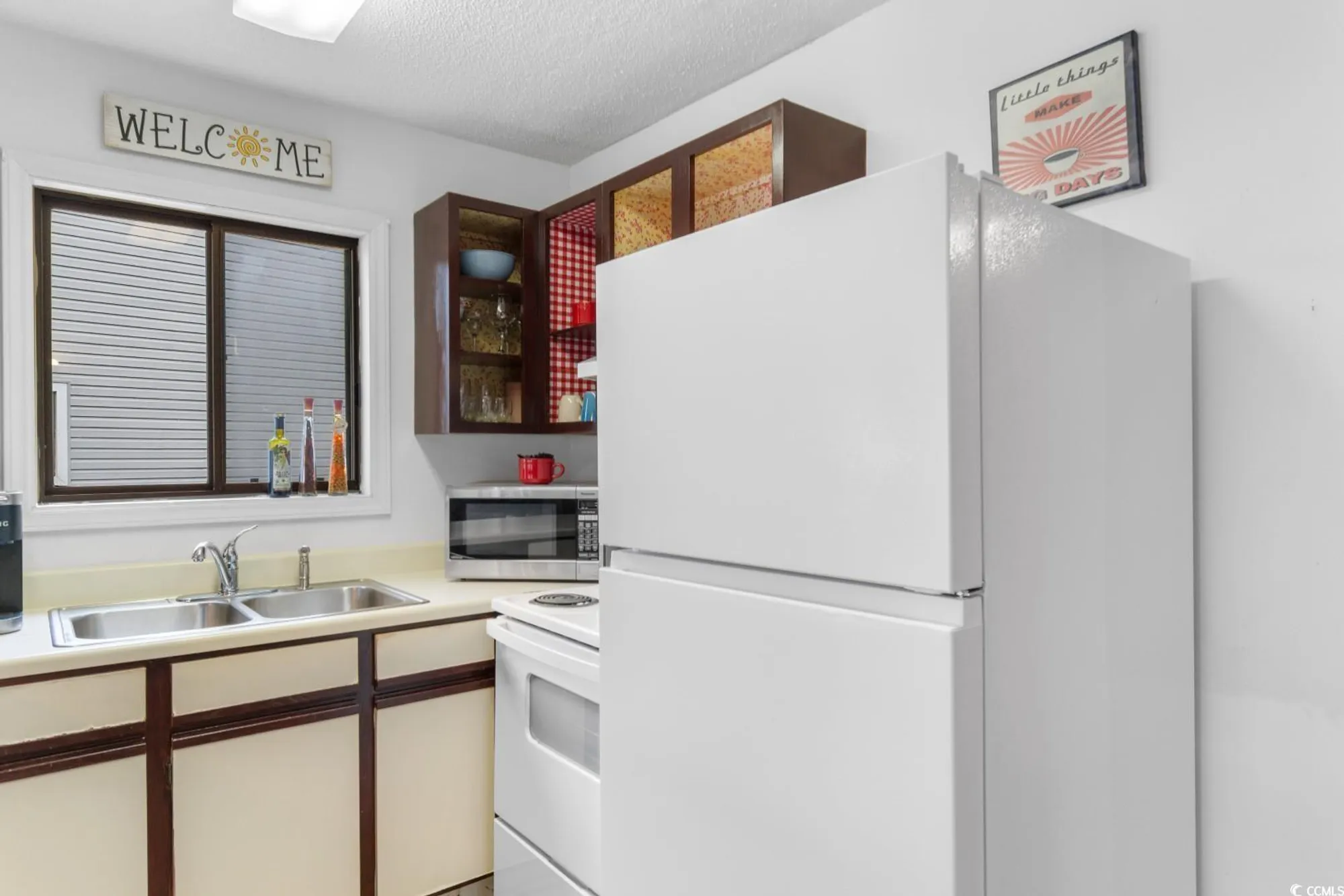 Property Slideshow image 7 of 39 | 500 fairway village dr # 6-b, Myrtle Beach, SC, 29588