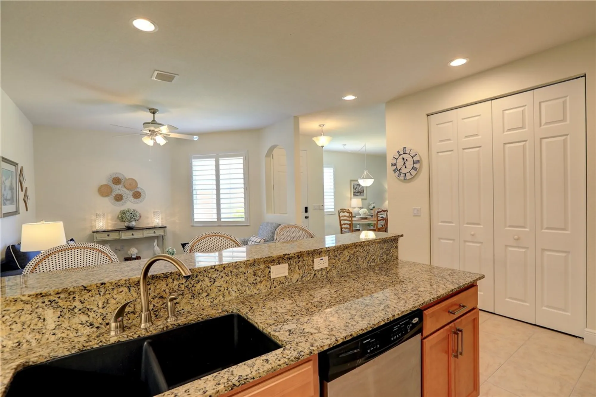 Property Slideshow image 10 of 35 | 6345 oxford cir unit 101a, Vero Beach, FL, 32966