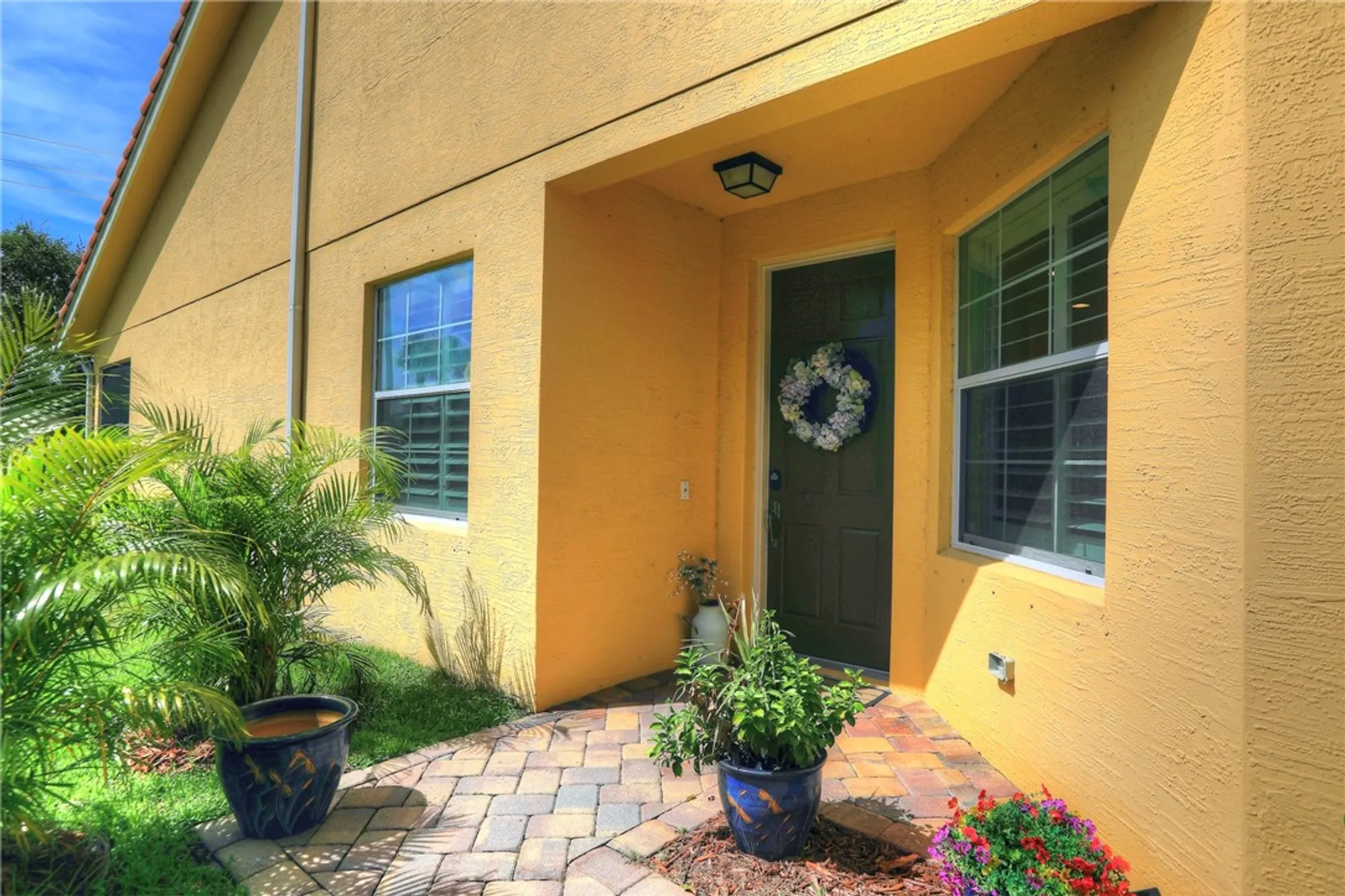 Property Slideshow image 3 of 35 | 6345 oxford cir unit 101a, Vero Beach, FL, 32966