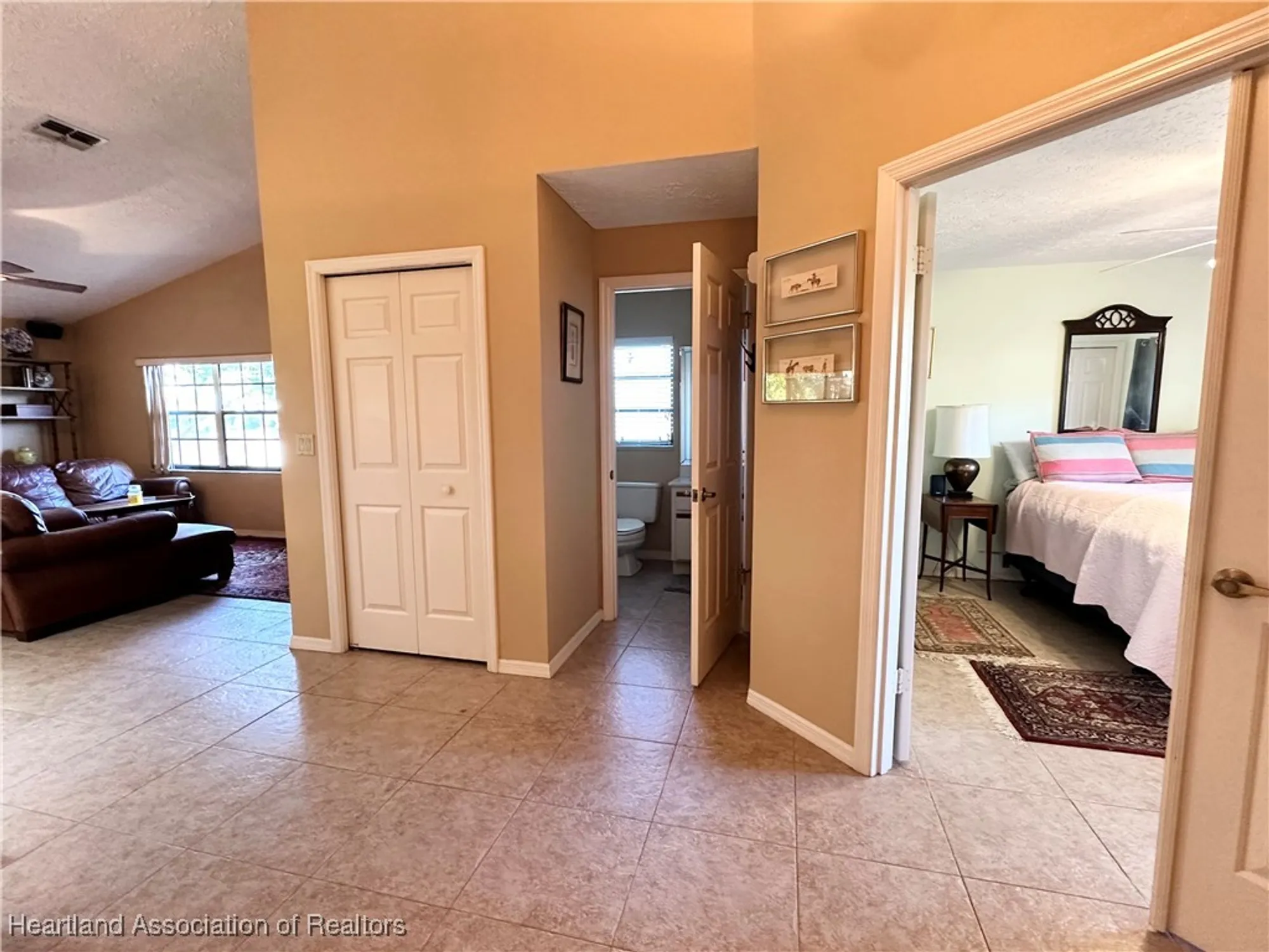 Property Slideshow image 10 of 48 | 10 wildwood way, Lake Placid, FL, 33852