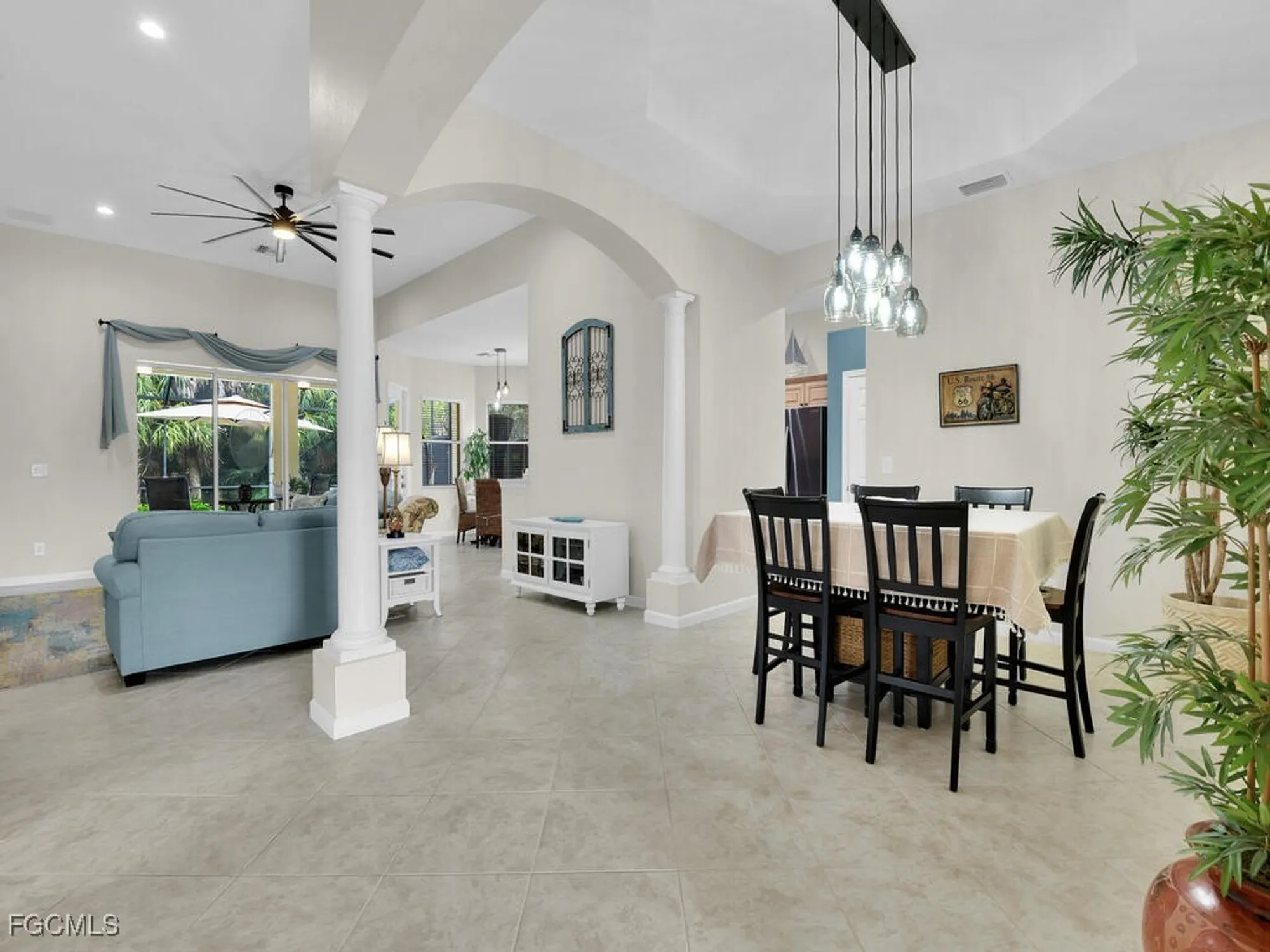 Property Slideshow image 15 of 47 | 11910 bramble cove dr, Fort Myers, FL, 33905