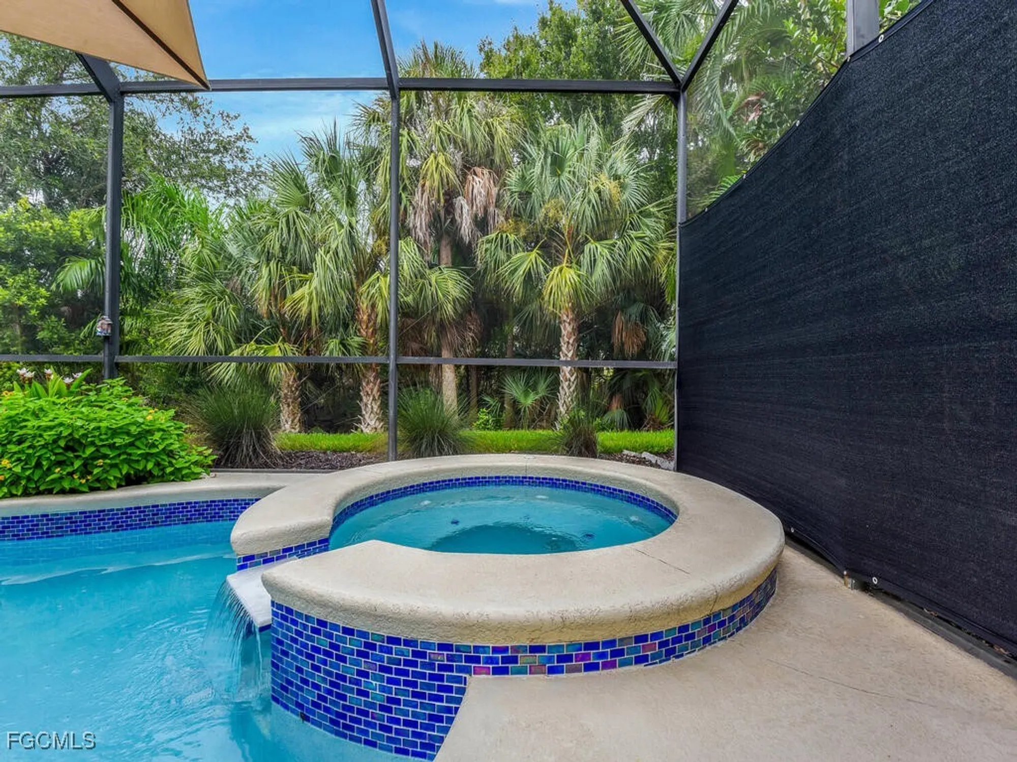 Property Slideshow image 30 of 47 | 11910 bramble cove dr, Fort Myers, FL, 33905