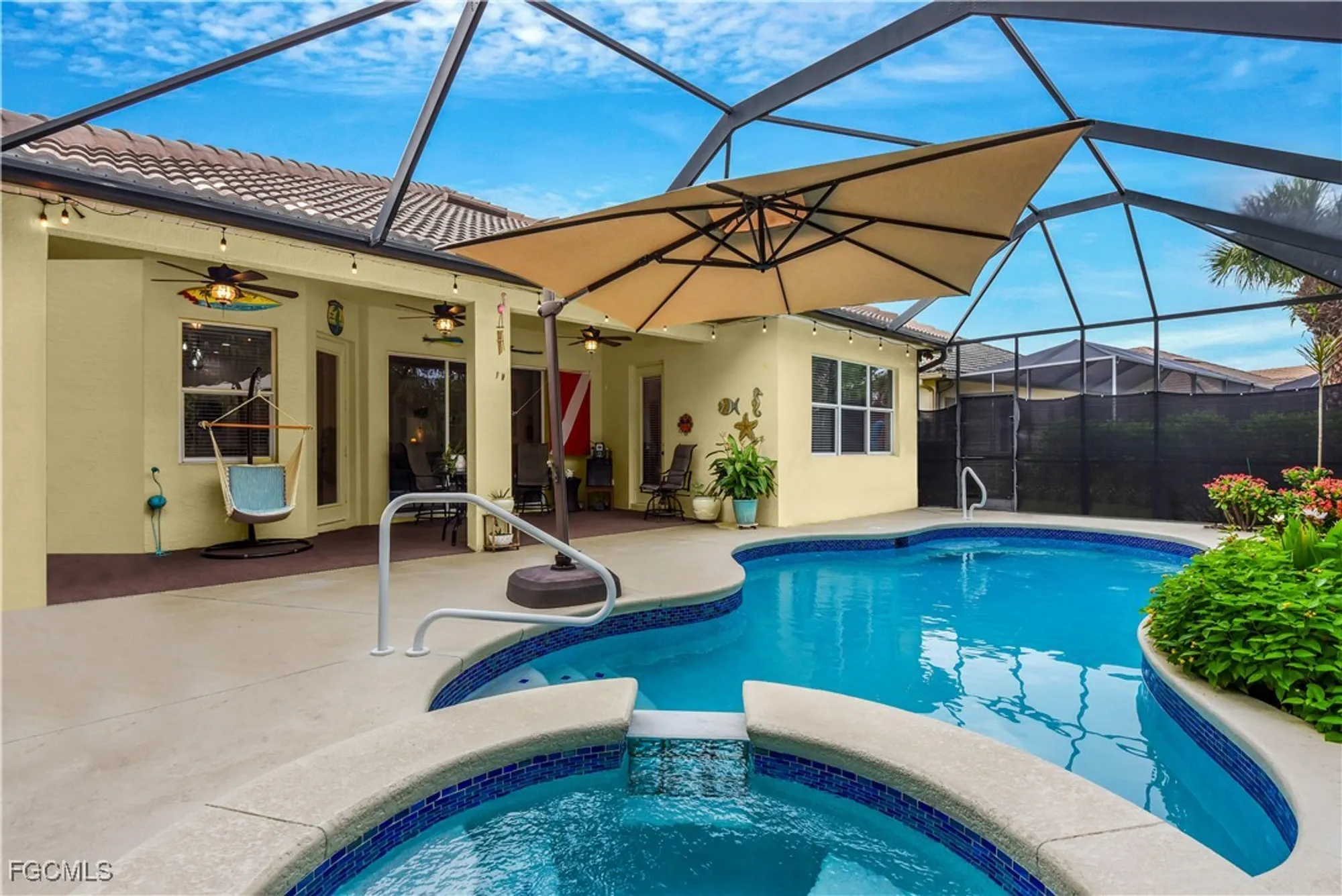 Property Slideshow image 4 of 47 | 11910 bramble cove dr, Fort Myers, FL, 33905