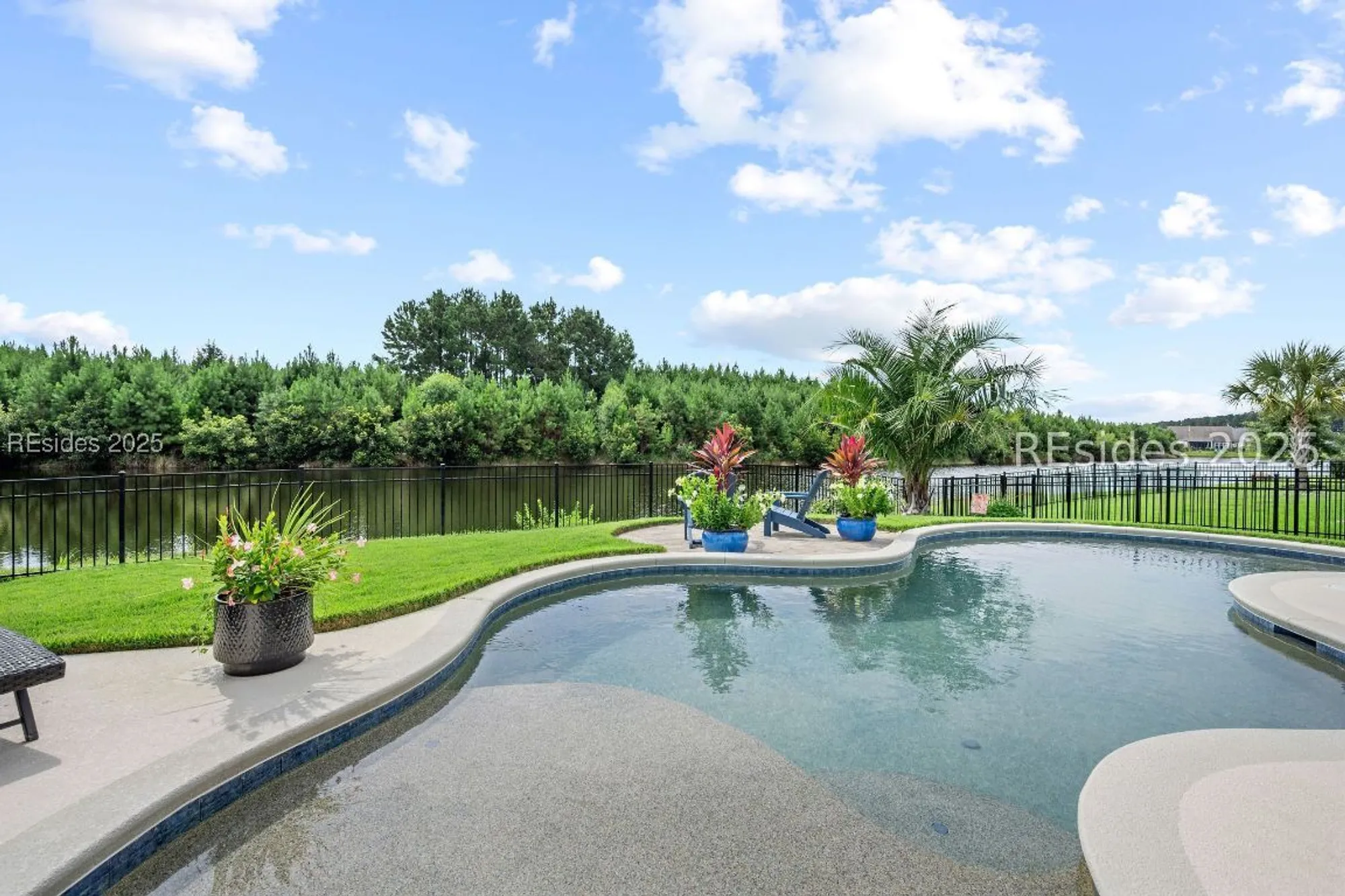 Property Slideshow image 7 of 72 | 162 sand lapper cv, Bluffton, SC, 29910