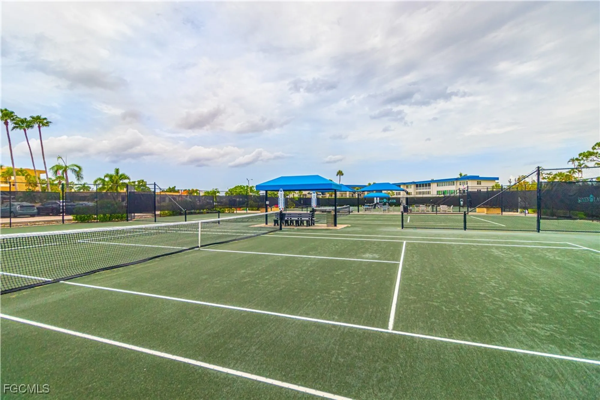 Property Slideshow image 21 of 37 | 1580 pine valley dr 103, Fort Myers, FL, 33907