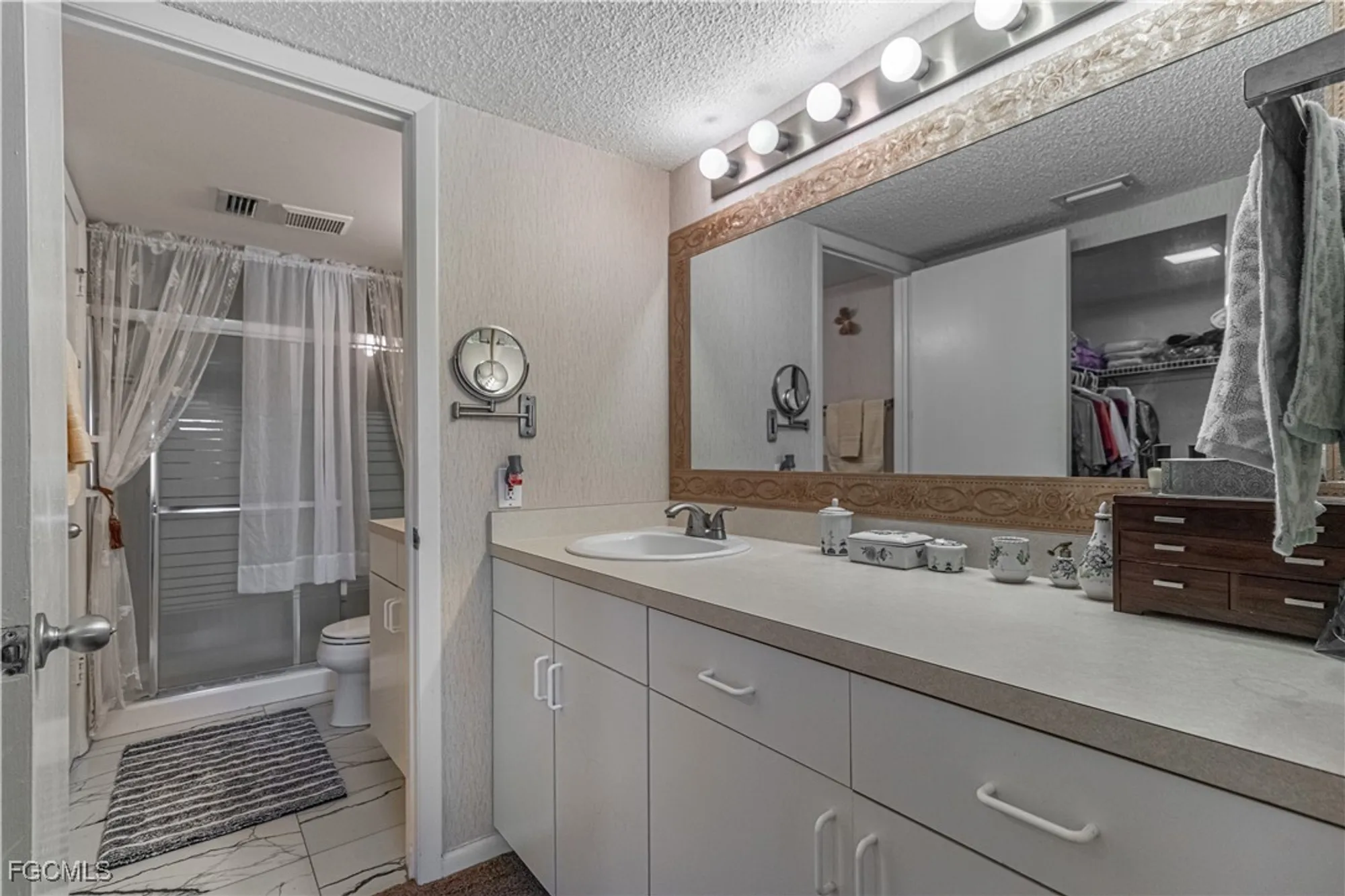 Property Slideshow image 7 of 37 | 1580 pine valley dr 103, Fort Myers, FL, 33907