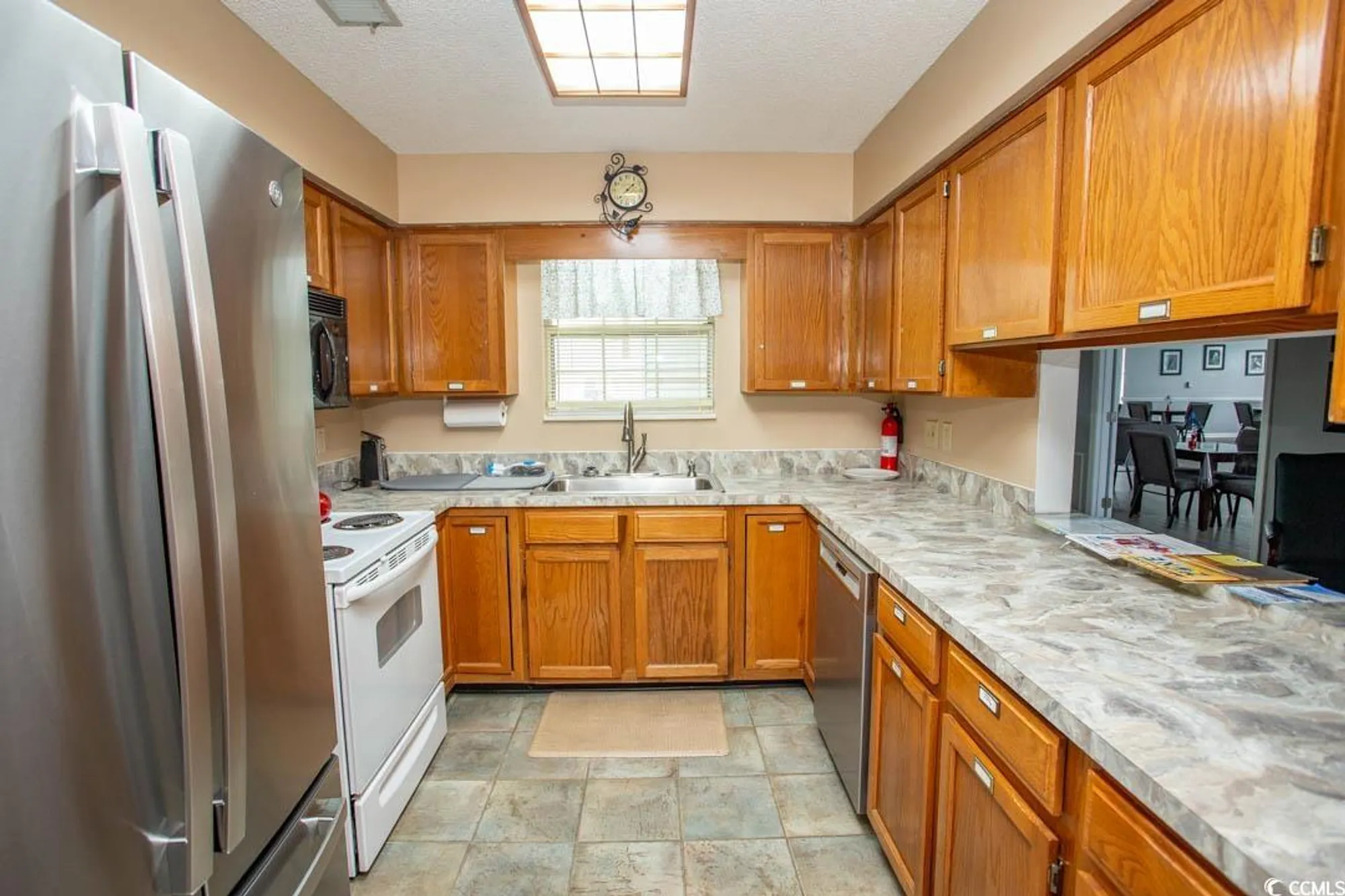 Property Slideshow image 30 of 33 | 654 bluebird ln, Murrells Inlet, SC, 29576