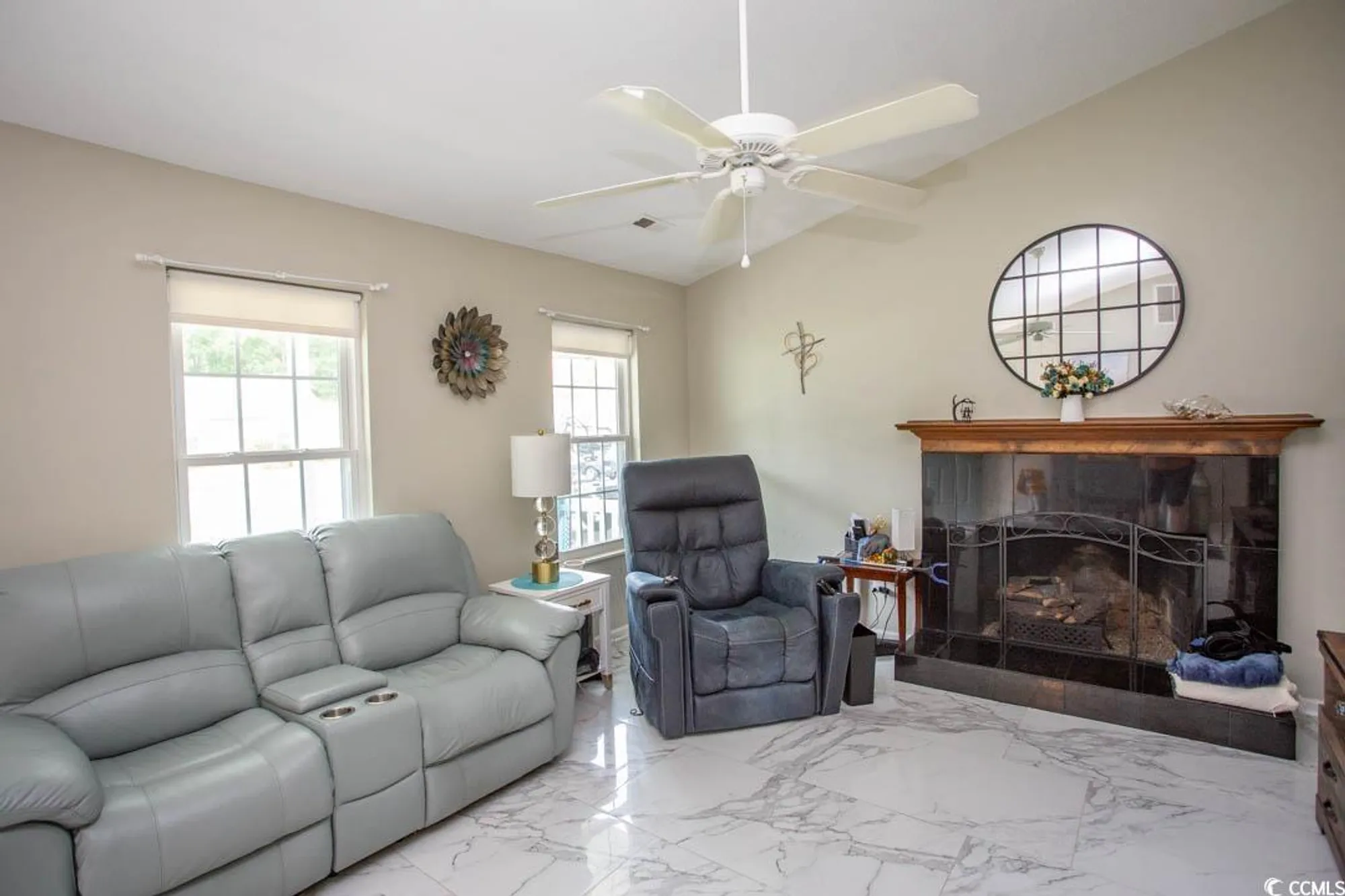 Property Slideshow image 6 of 33 | 654 bluebird ln, Murrells Inlet, SC, 29576