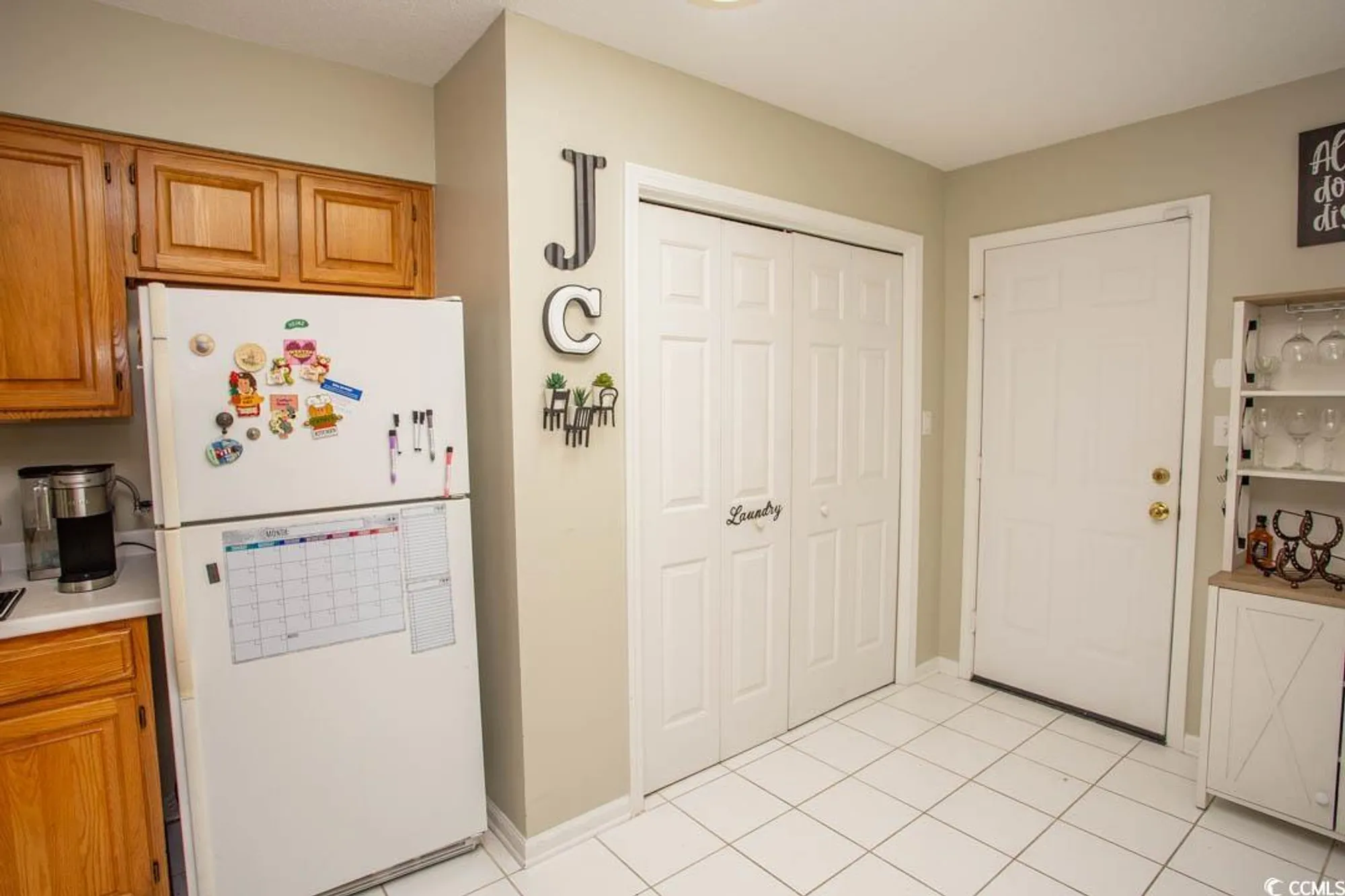 Property Slideshow image 9 of 33 | 654 bluebird ln, Murrells Inlet, SC, 29576