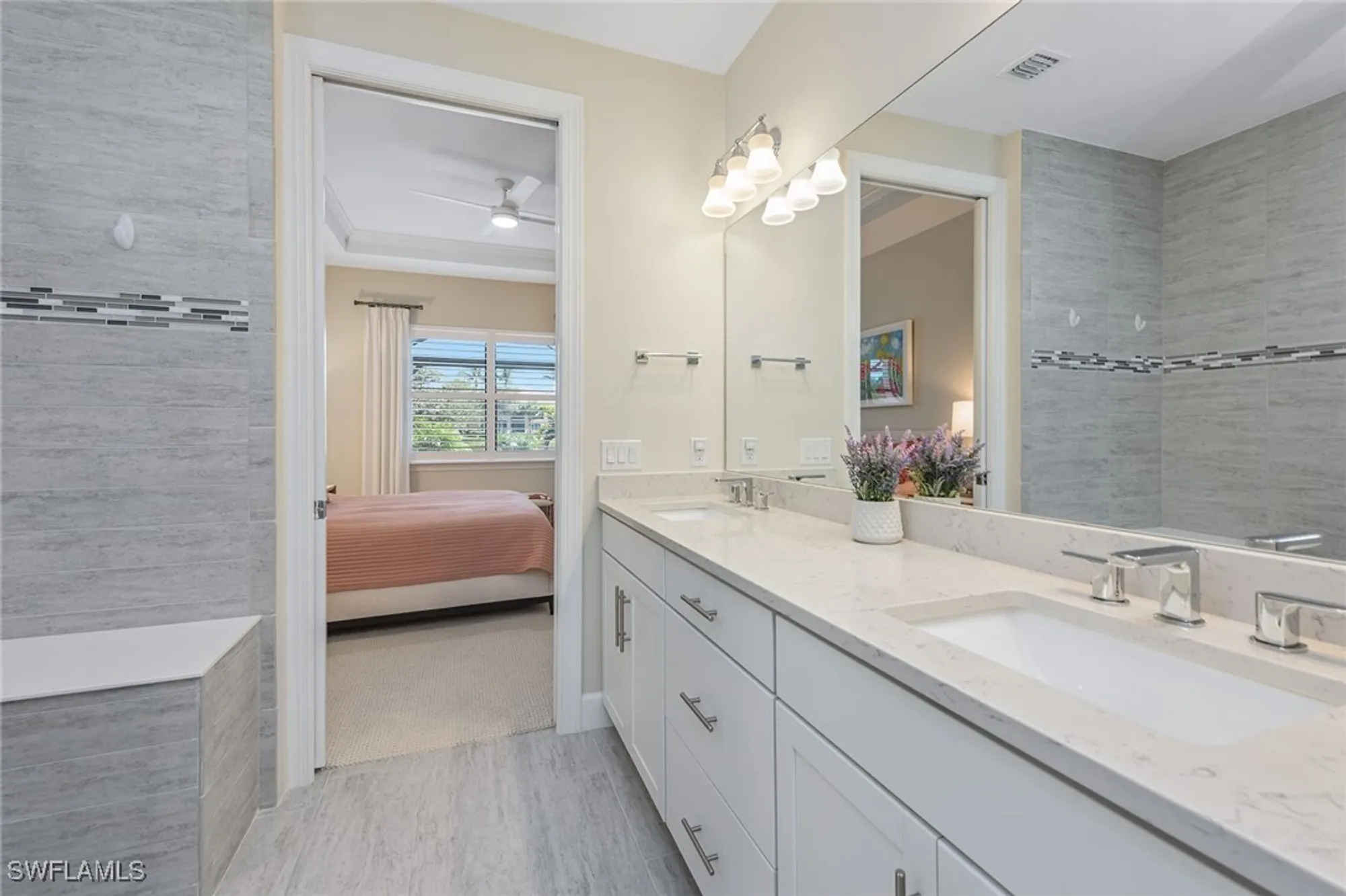 Property Slideshow image 15 of 50 | 2720 amaranda ct, Naples, FL, 34114