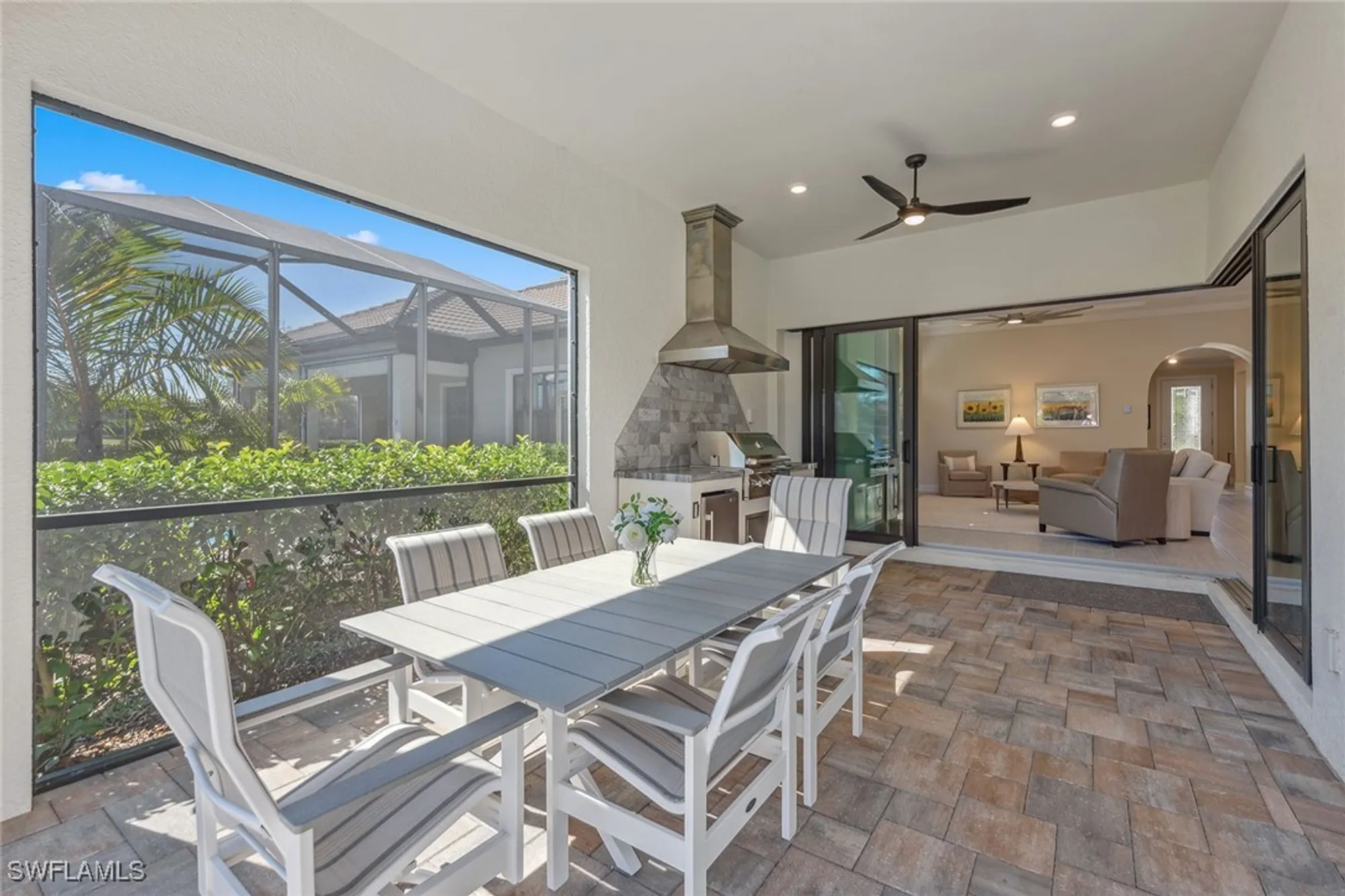 Property Slideshow image 25 of 50 | 2720 amaranda ct, Naples, FL, 34114