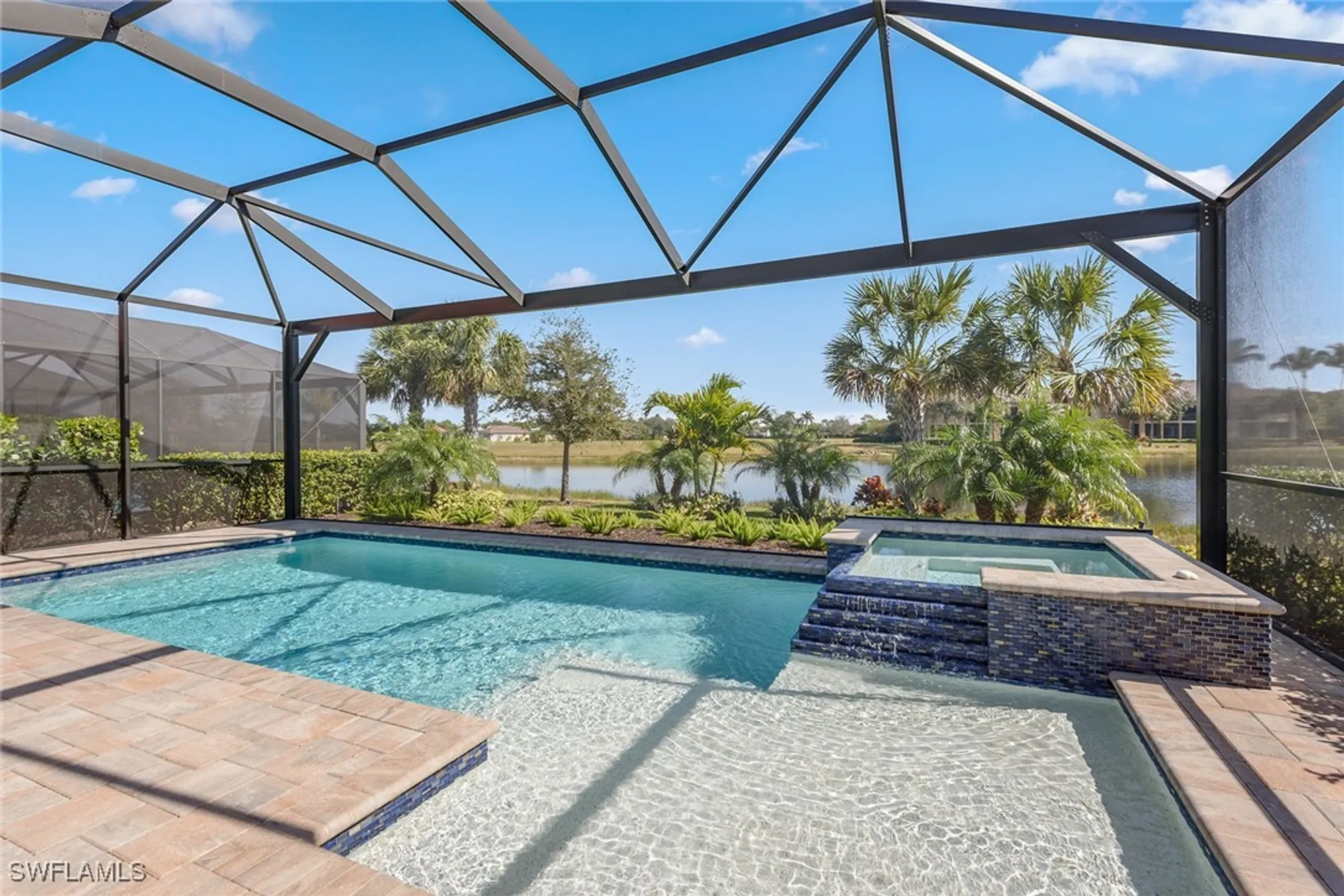 Property Slideshow image 27 of 50 | 2720 amaranda ct, Naples, FL, 34114