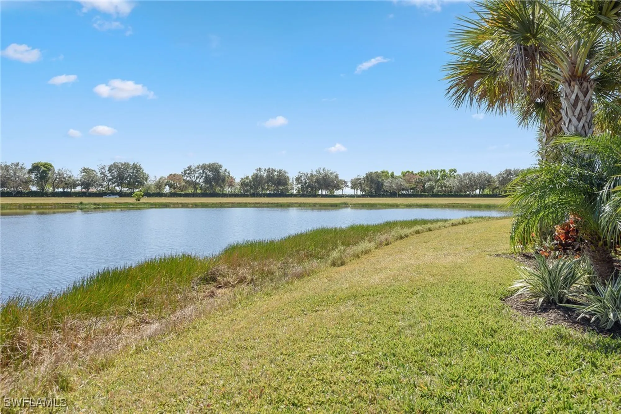 Property Slideshow image 30 of 50 | 2720 amaranda ct, Naples, FL, 34114