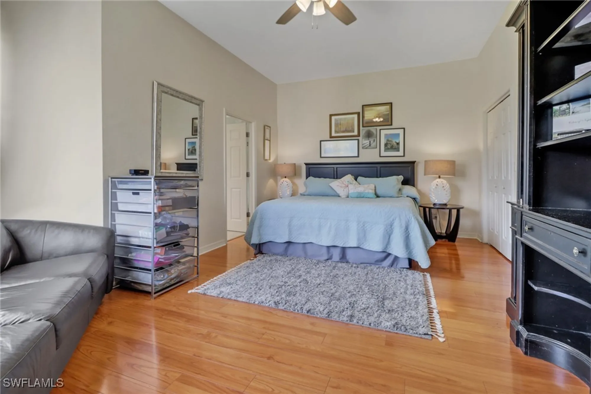 Property Slideshow image 16 of 36 | 184 vintage cir n201, Naples, FL, 34119